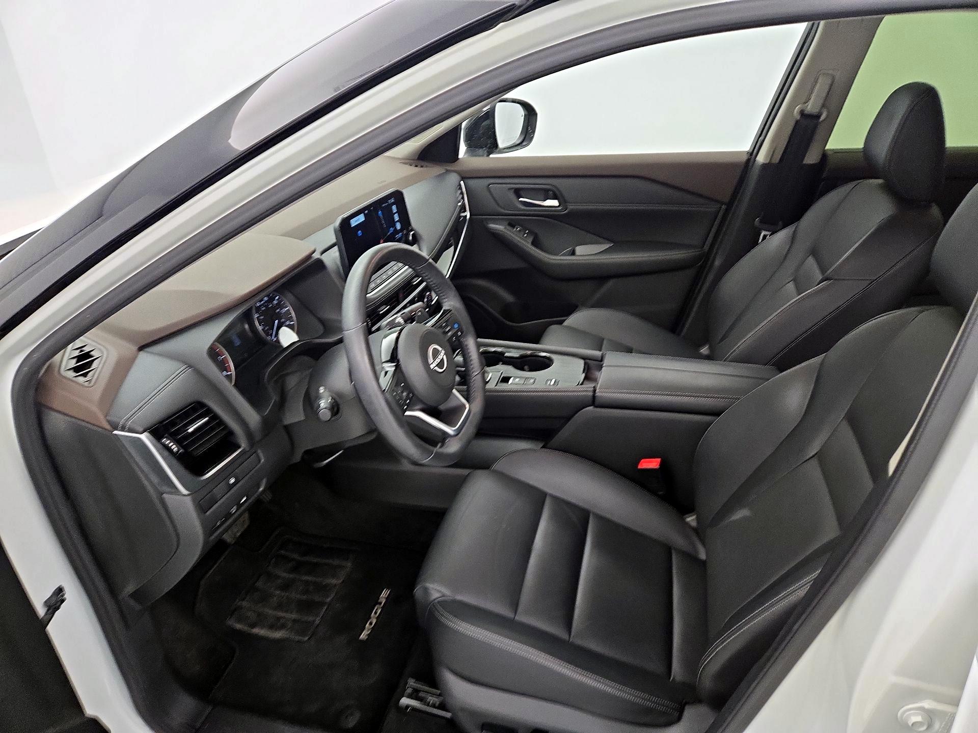 Thumbnail: 2023 Nissan Rogue - 11