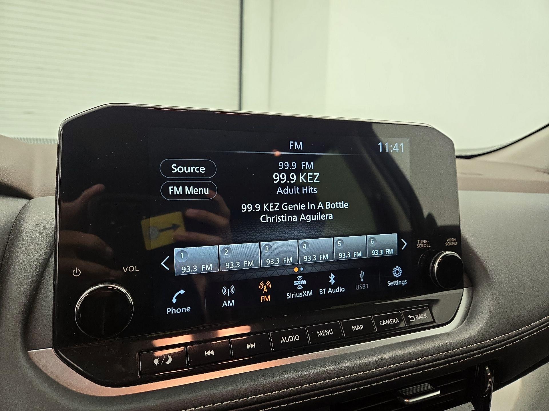 Thumbnail: 2023 Nissan Rogue - 16