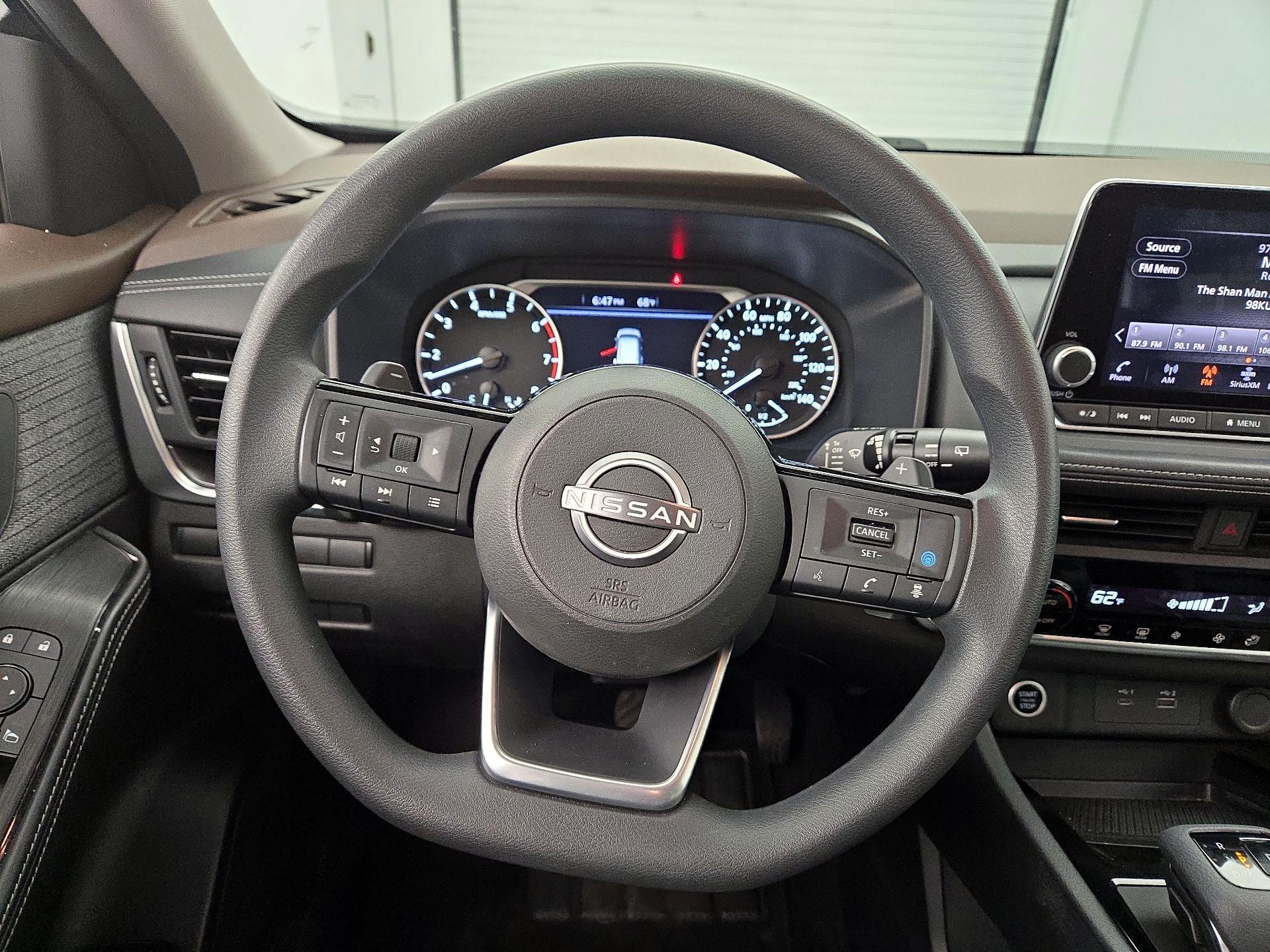 Thumbnail: 2023 Nissan Rogue - 10