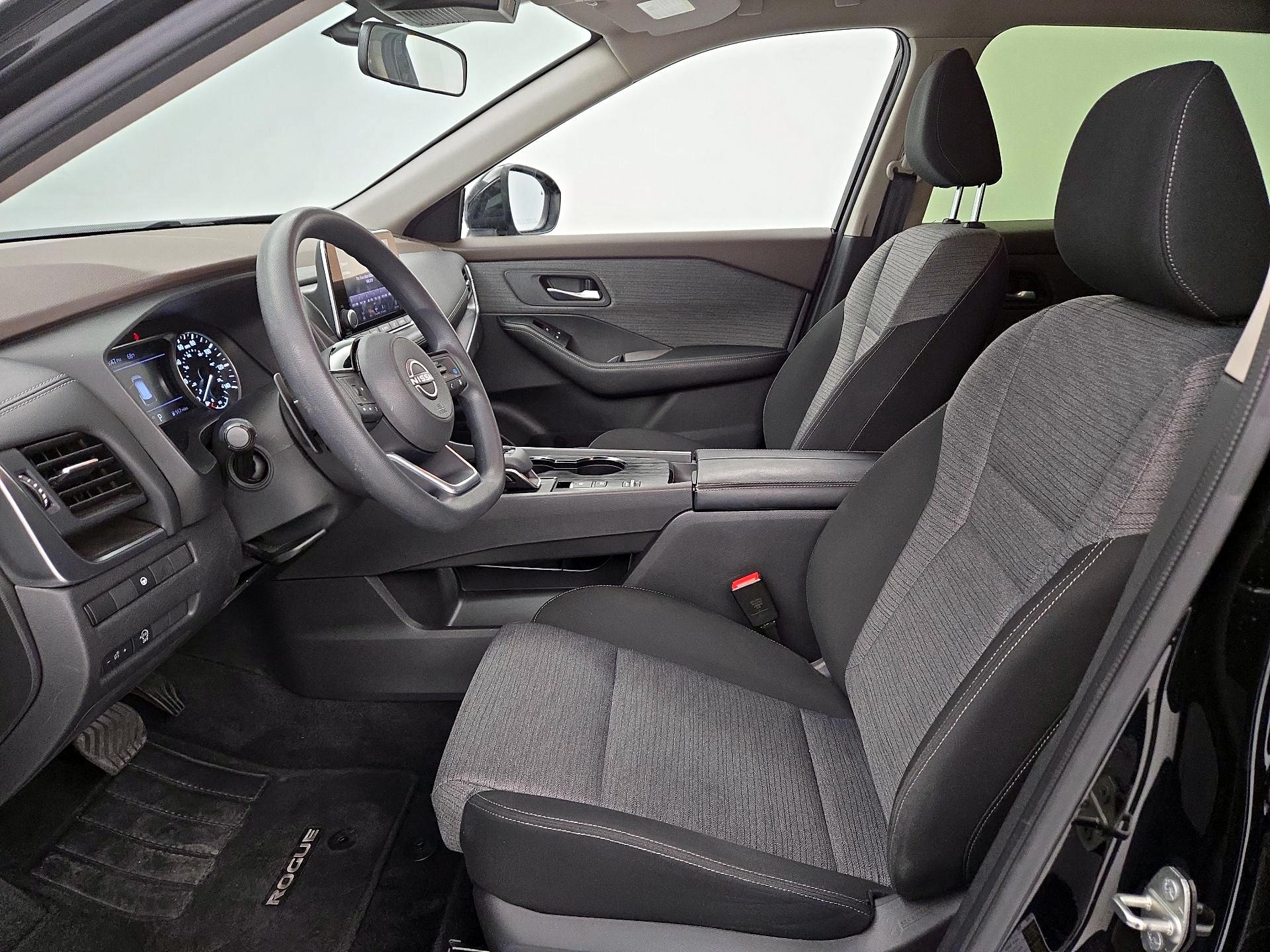 Thumbnail: 2023 Nissan Rogue - 11