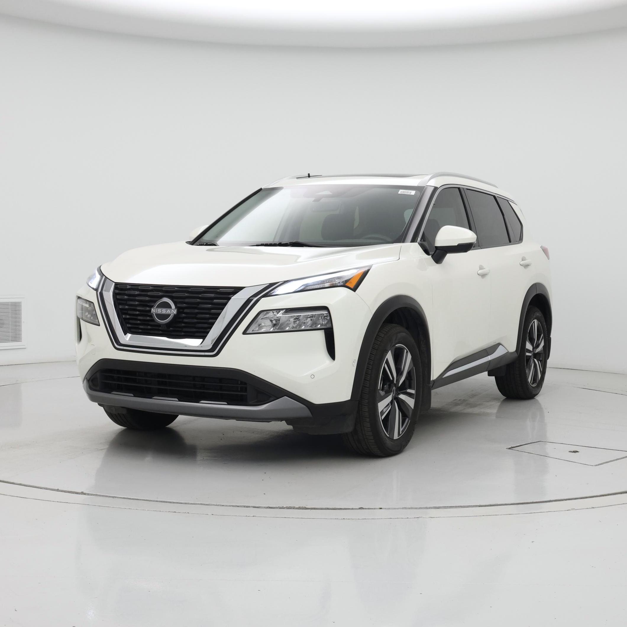 Thumbnail: 2023 Nissan Rogue - 4