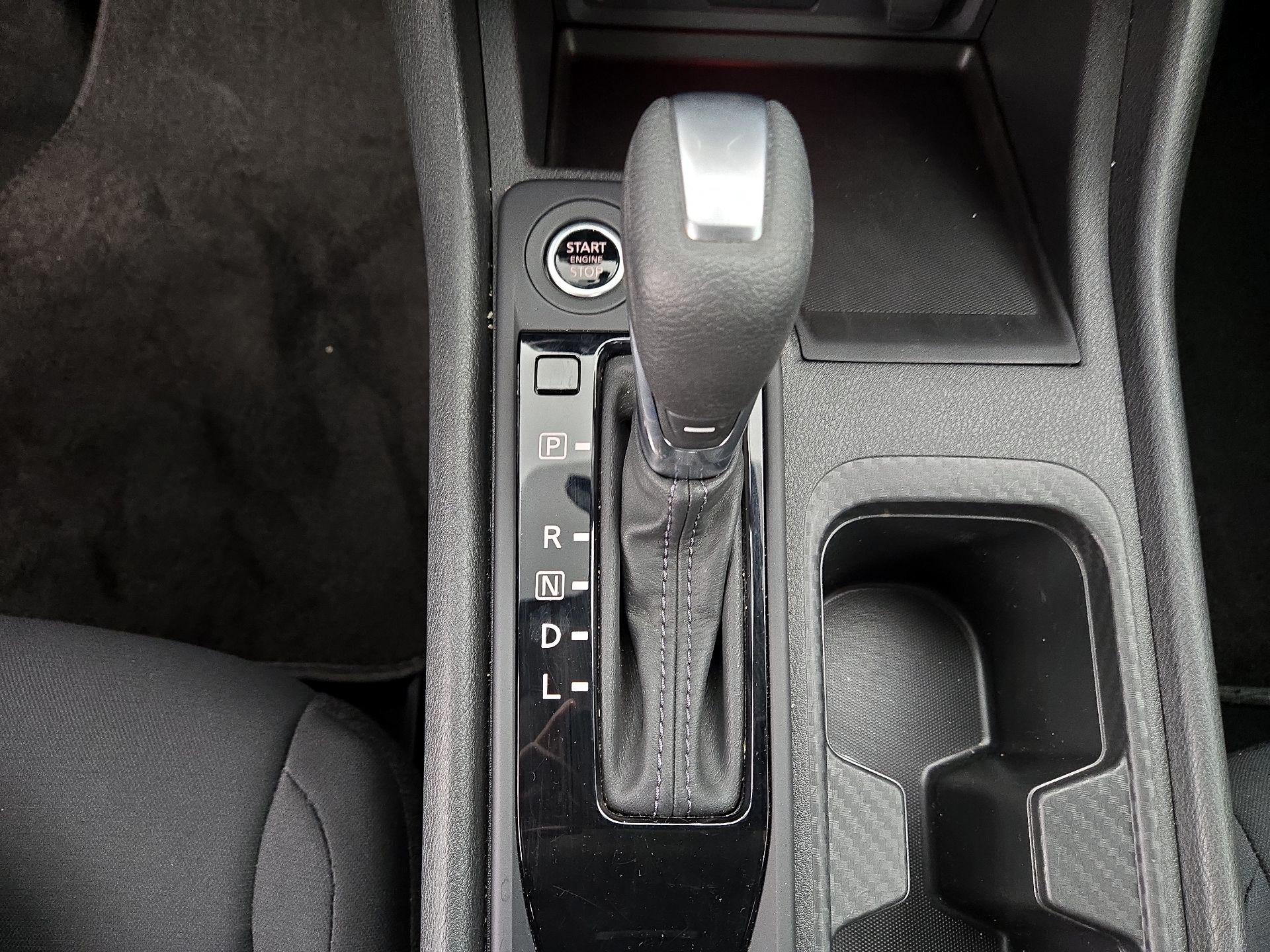 Thumbnail: 2024 Nissan Sentra - 17