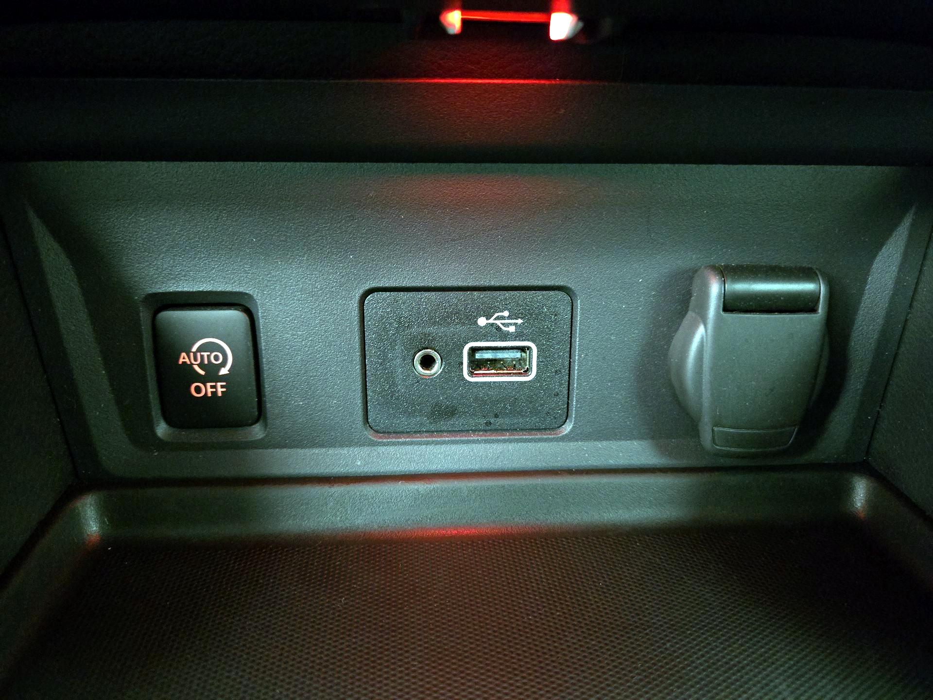 Thumbnail: 2024 Nissan Sentra - 18