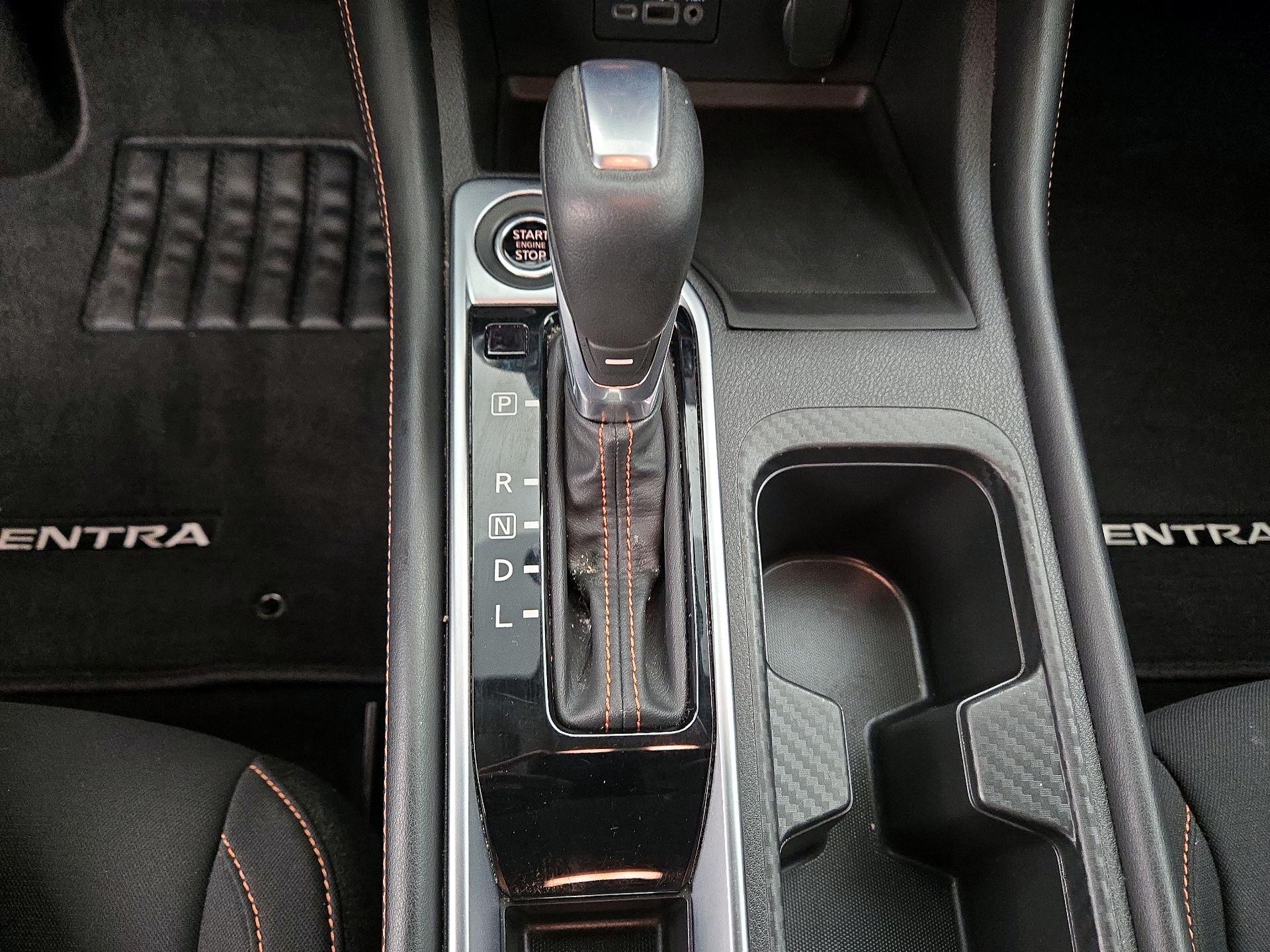 Thumbnail: 2021 Nissan Sentra - 17