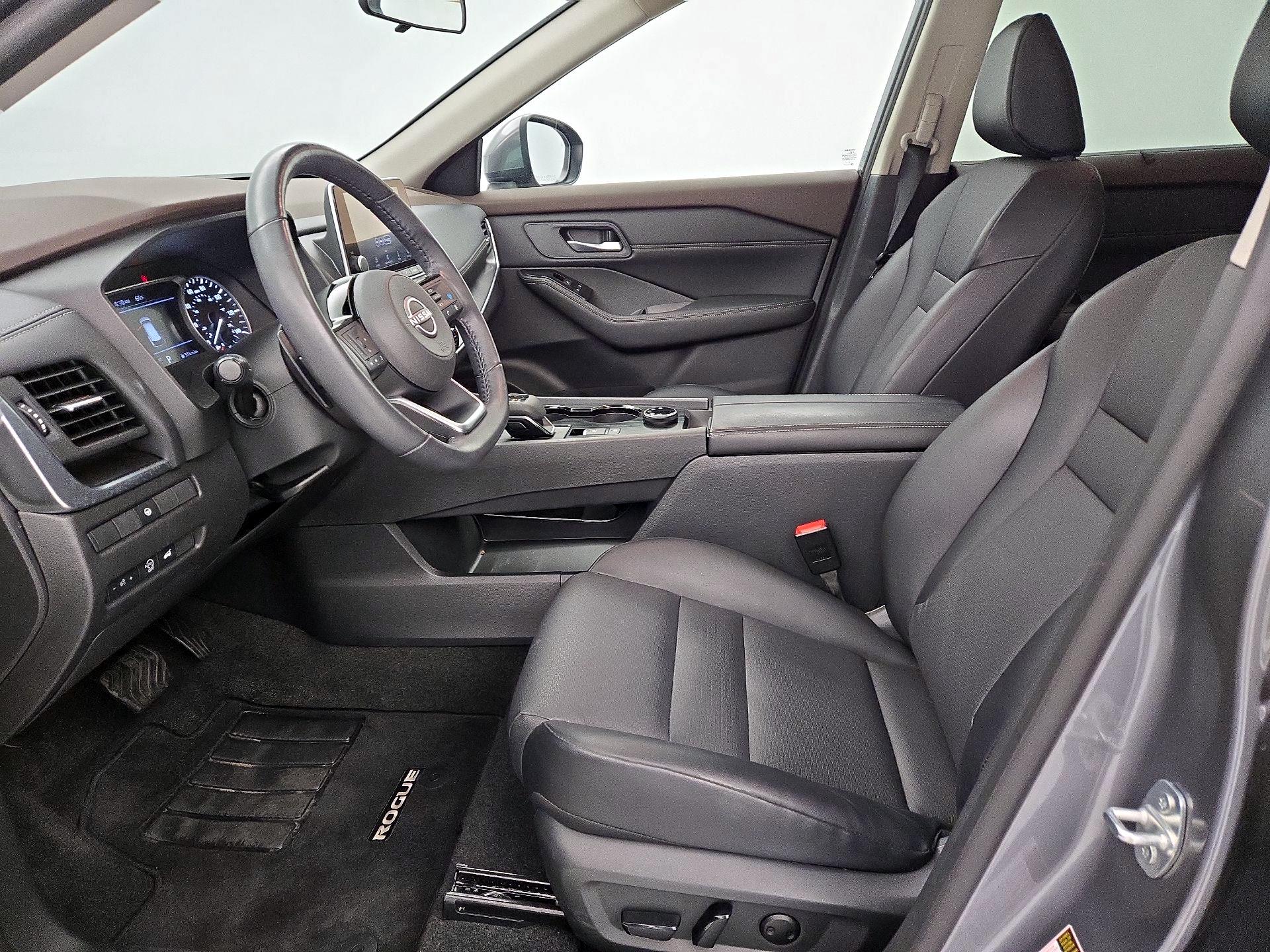 Thumbnail: 2023 Nissan Rogue - 11