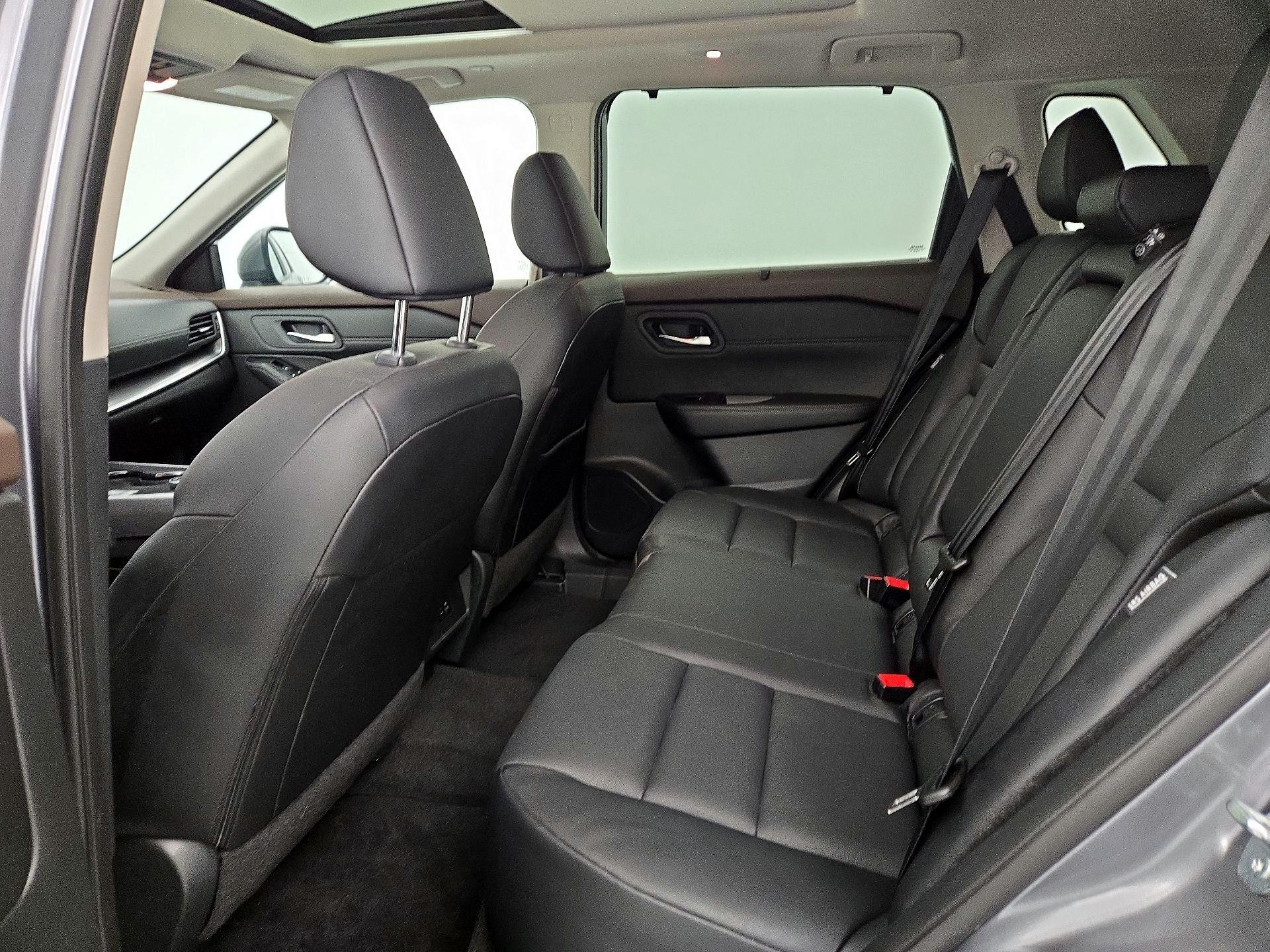 Thumbnail: 2023 Nissan Rogue - 20