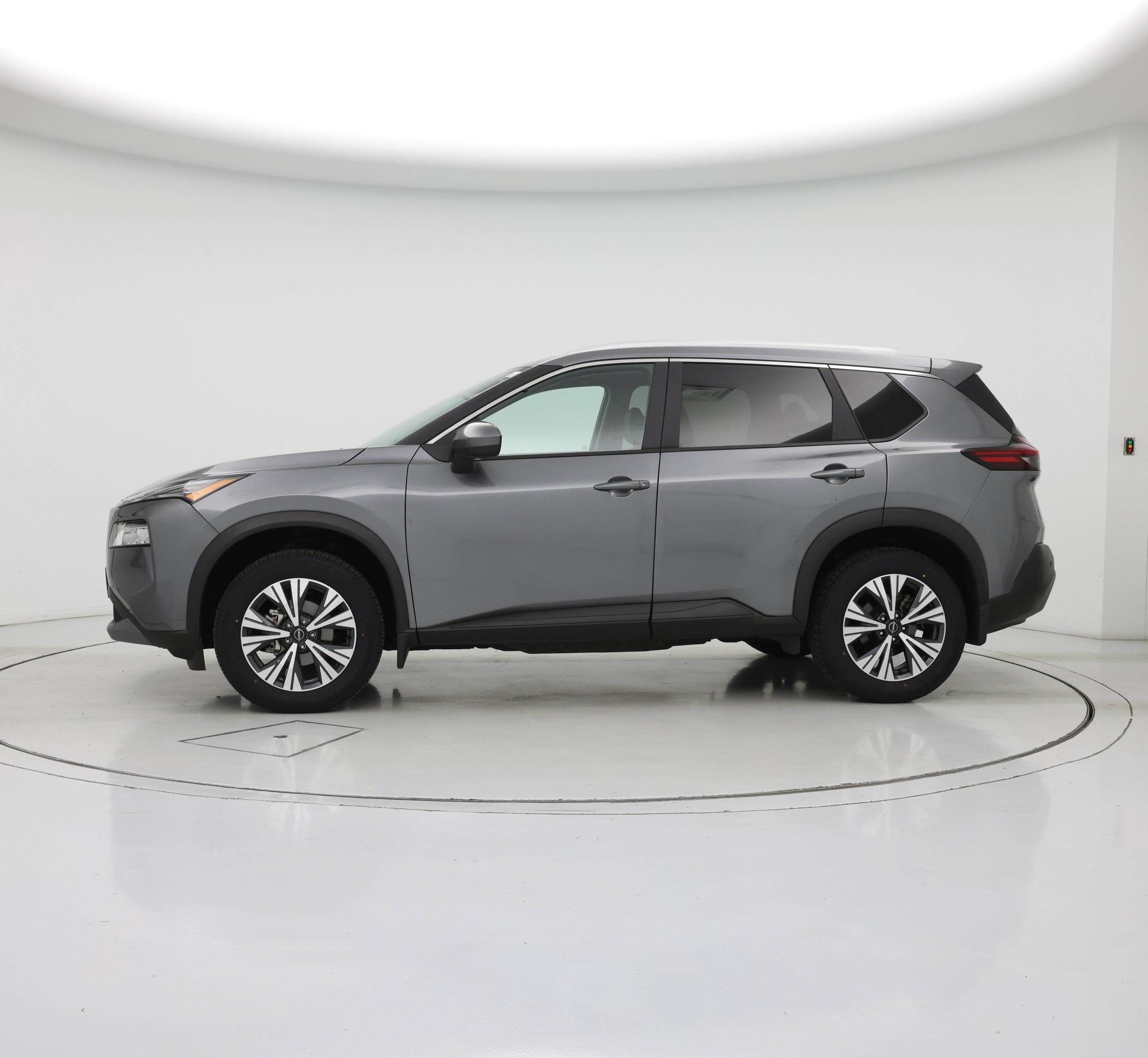 Thumbnail: 2023 Nissan Rogue - 3
