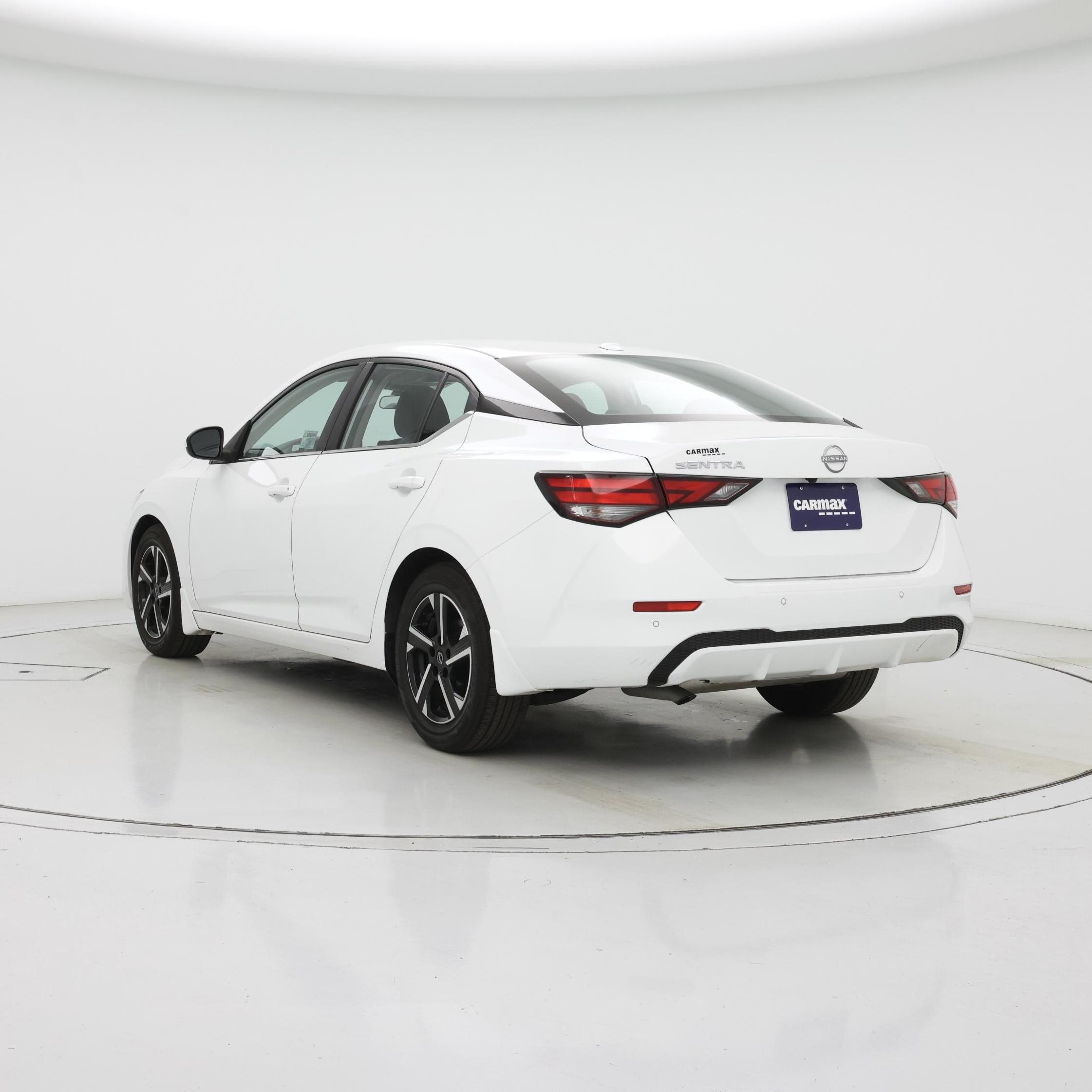 Thumbnail: 2025 Nissan Sentra - 2