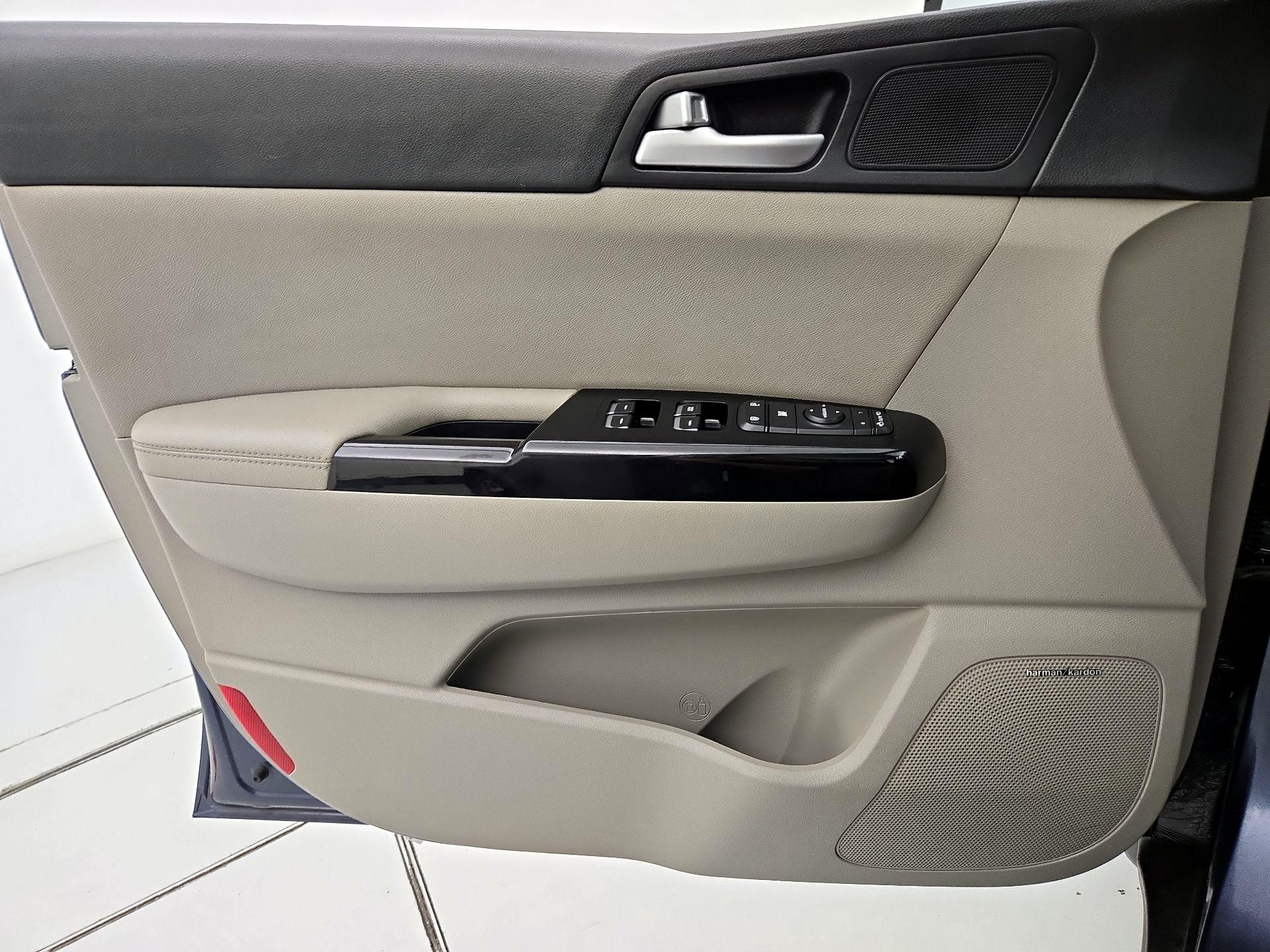 Thumbnail: 2021 Kia Sportage - 12