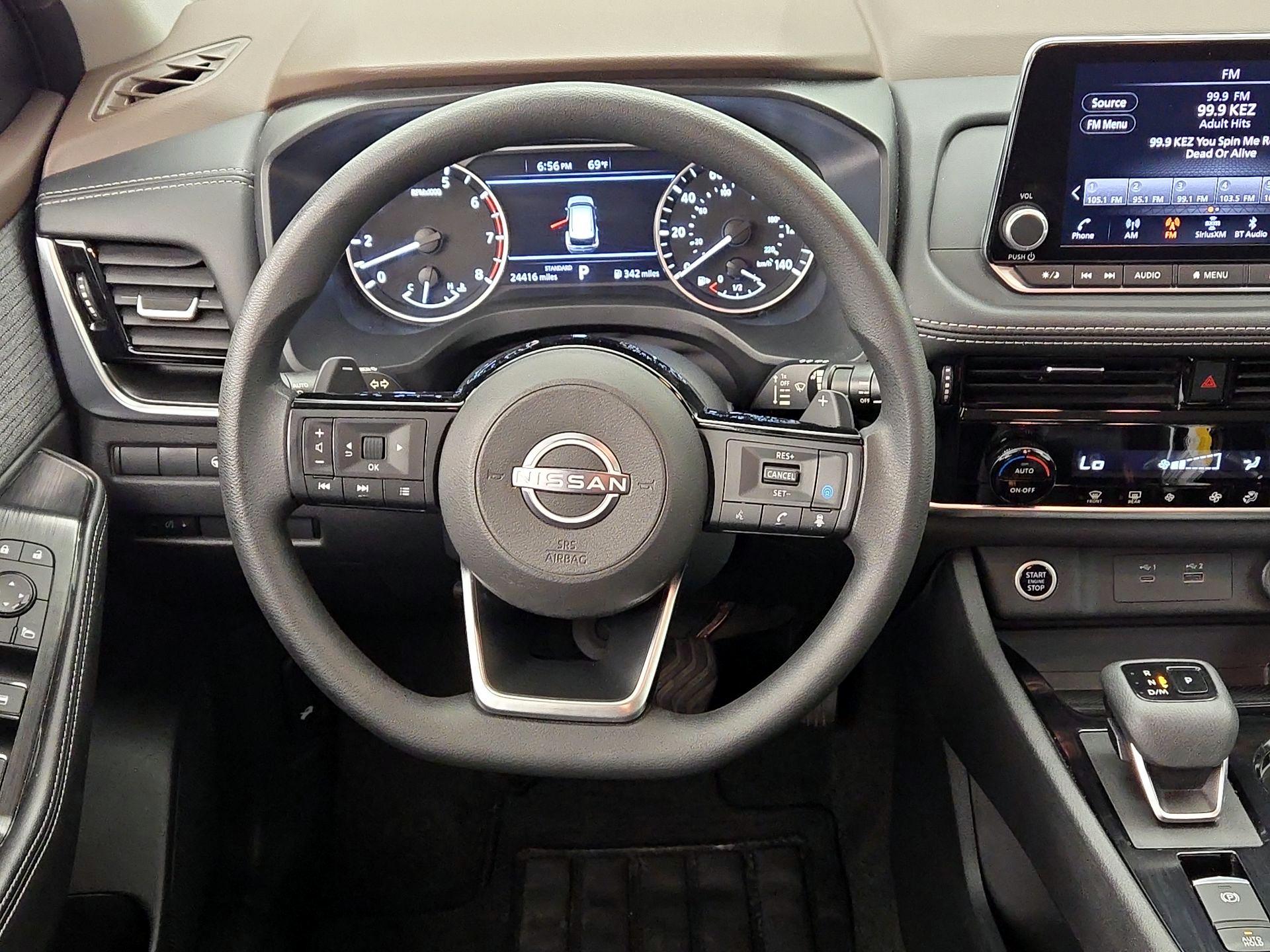 Thumbnail: 2023 Nissan Rogue - 10