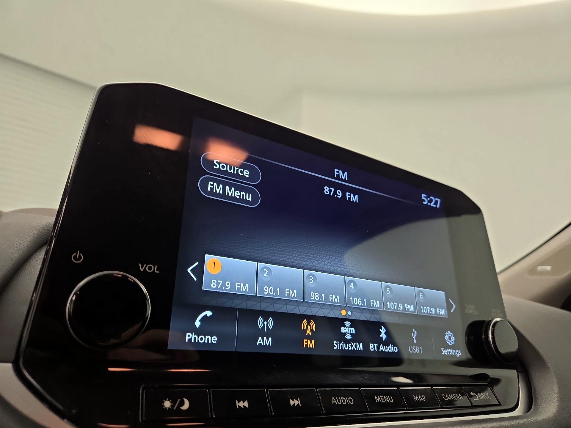 Thumbnail: 2023 Nissan Rogue - 15