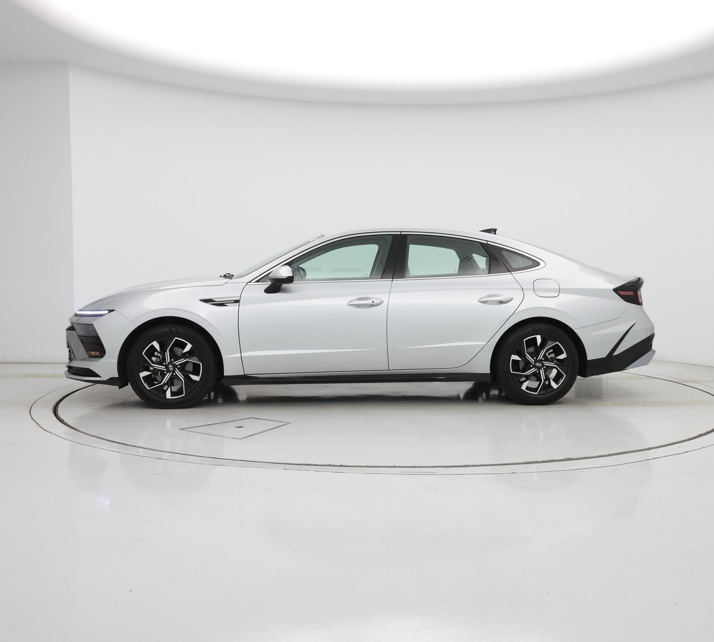 Thumbnail: 2025 Hyundai Sonata - 3