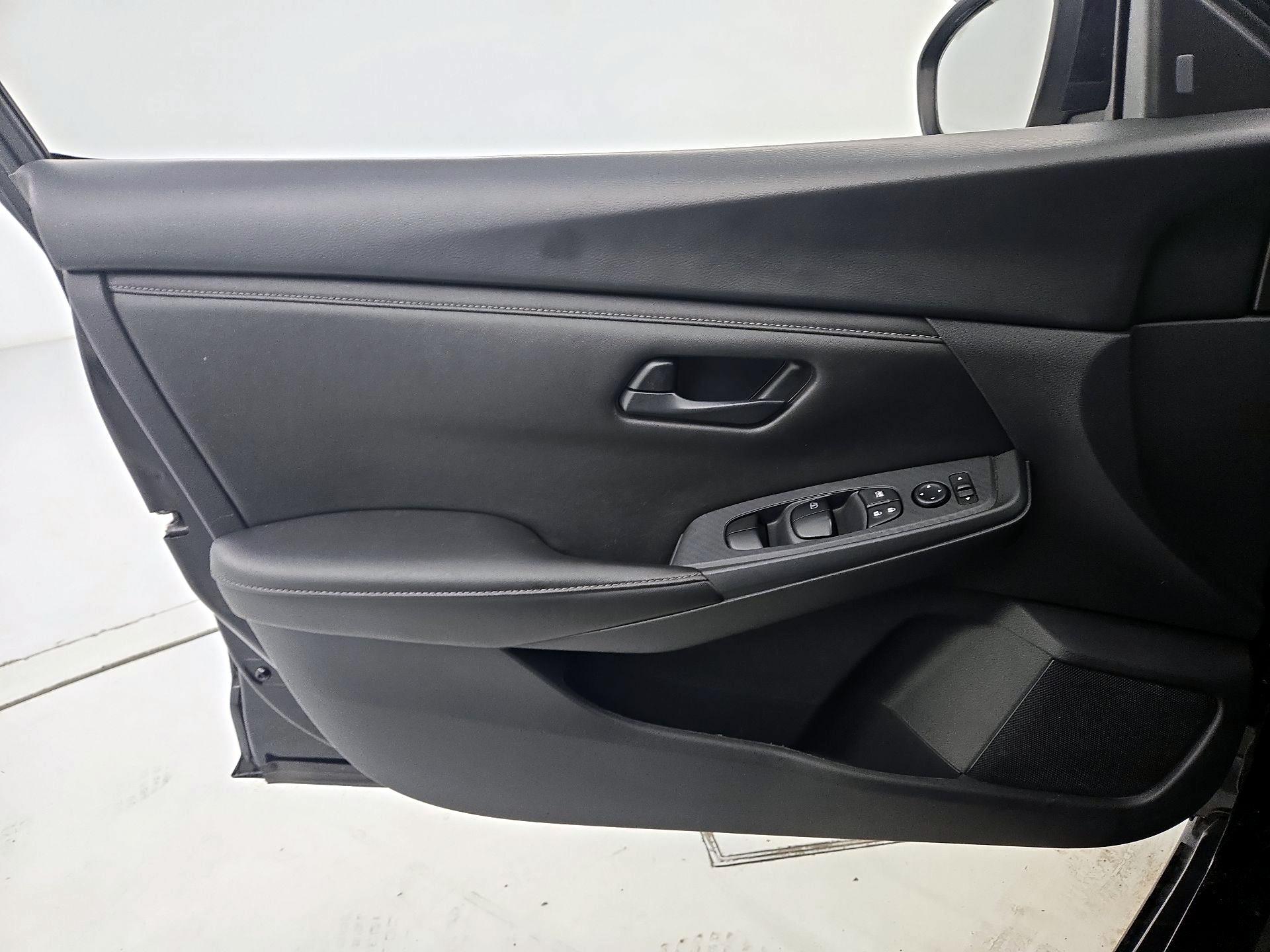 Thumbnail: 2024 Nissan Sentra - 12