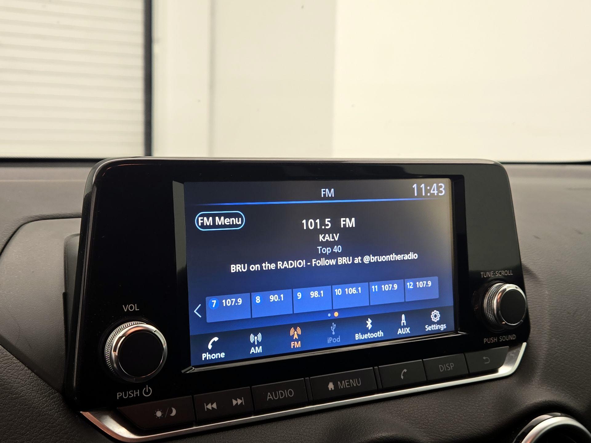 Thumbnail: 2024 Nissan Sentra - 15