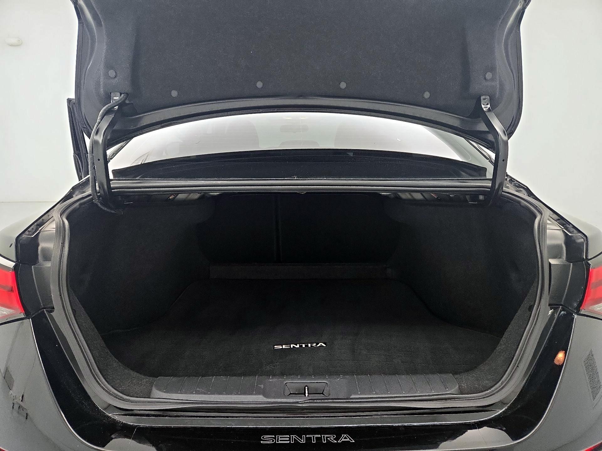 Thumbnail: 2024 Nissan Sentra - 20