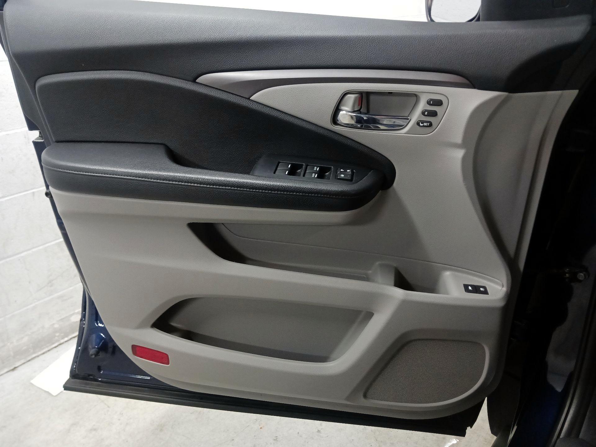 Thumbnail: 2022 Honda Pilot - 12