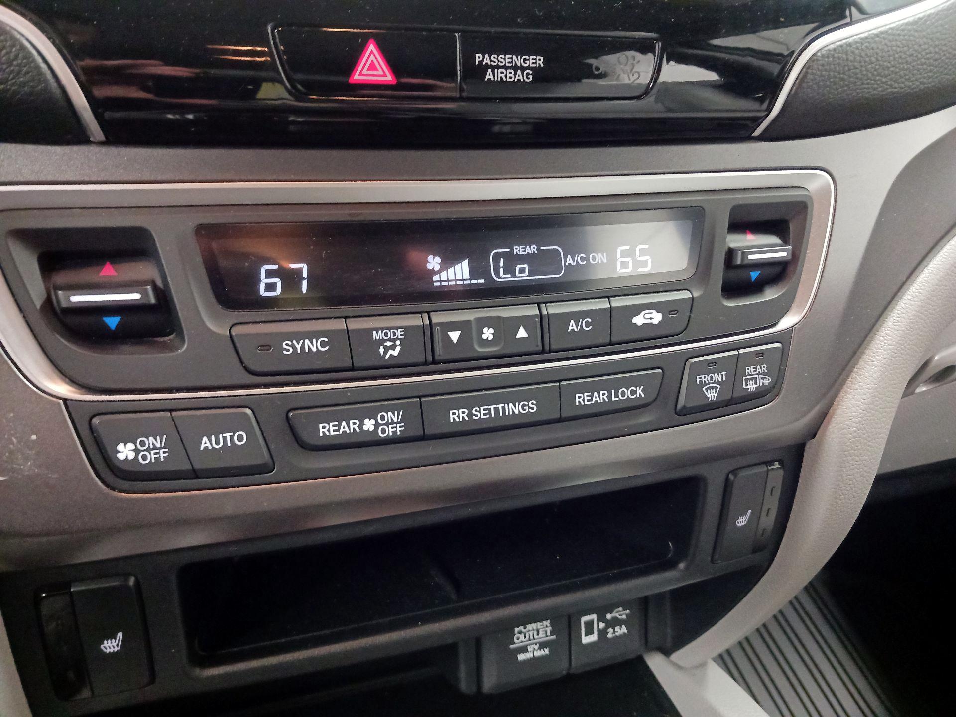 Thumbnail: 2022 Honda Pilot - 14