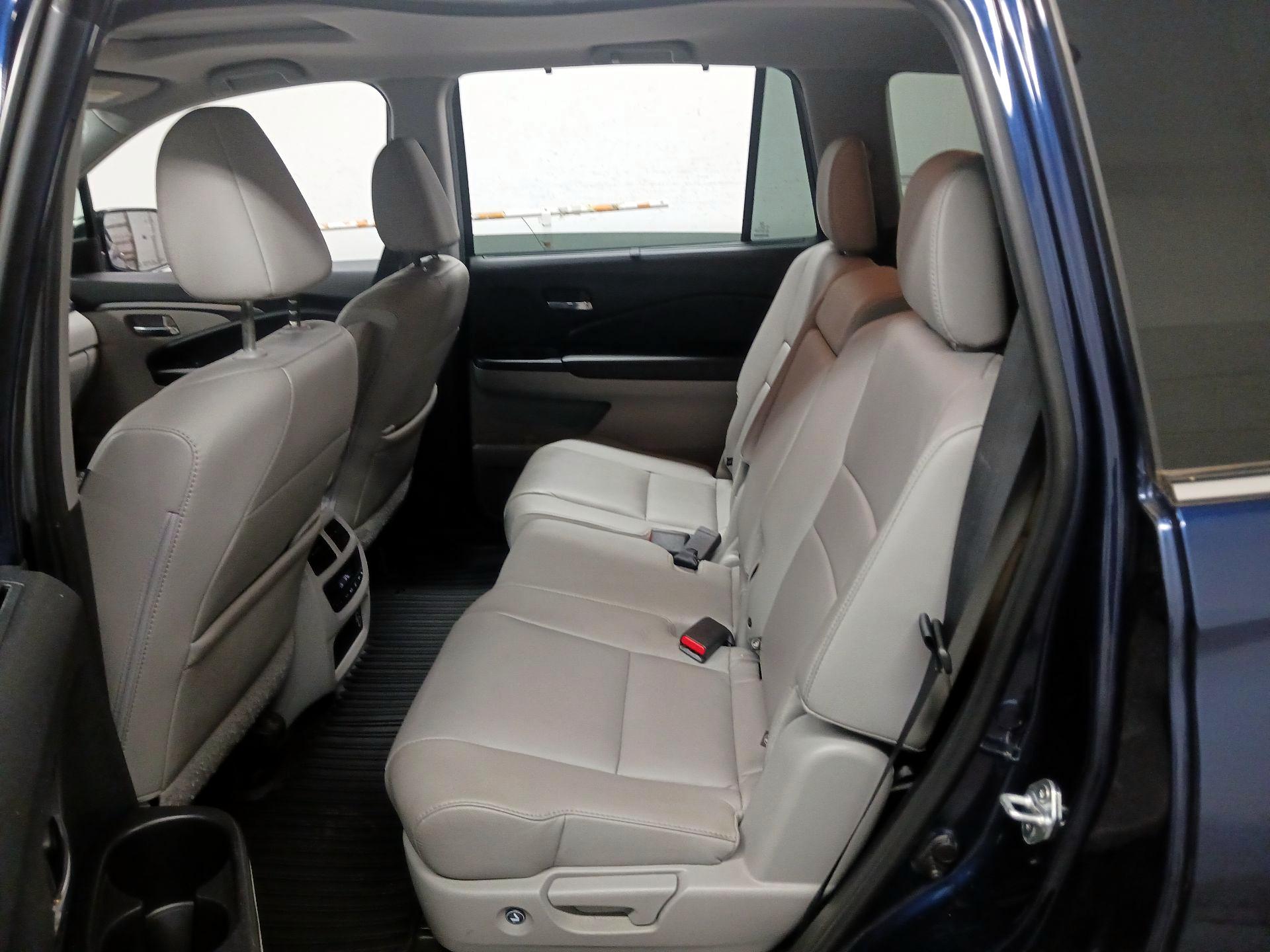 Thumbnail: 2022 Honda Pilot - 16