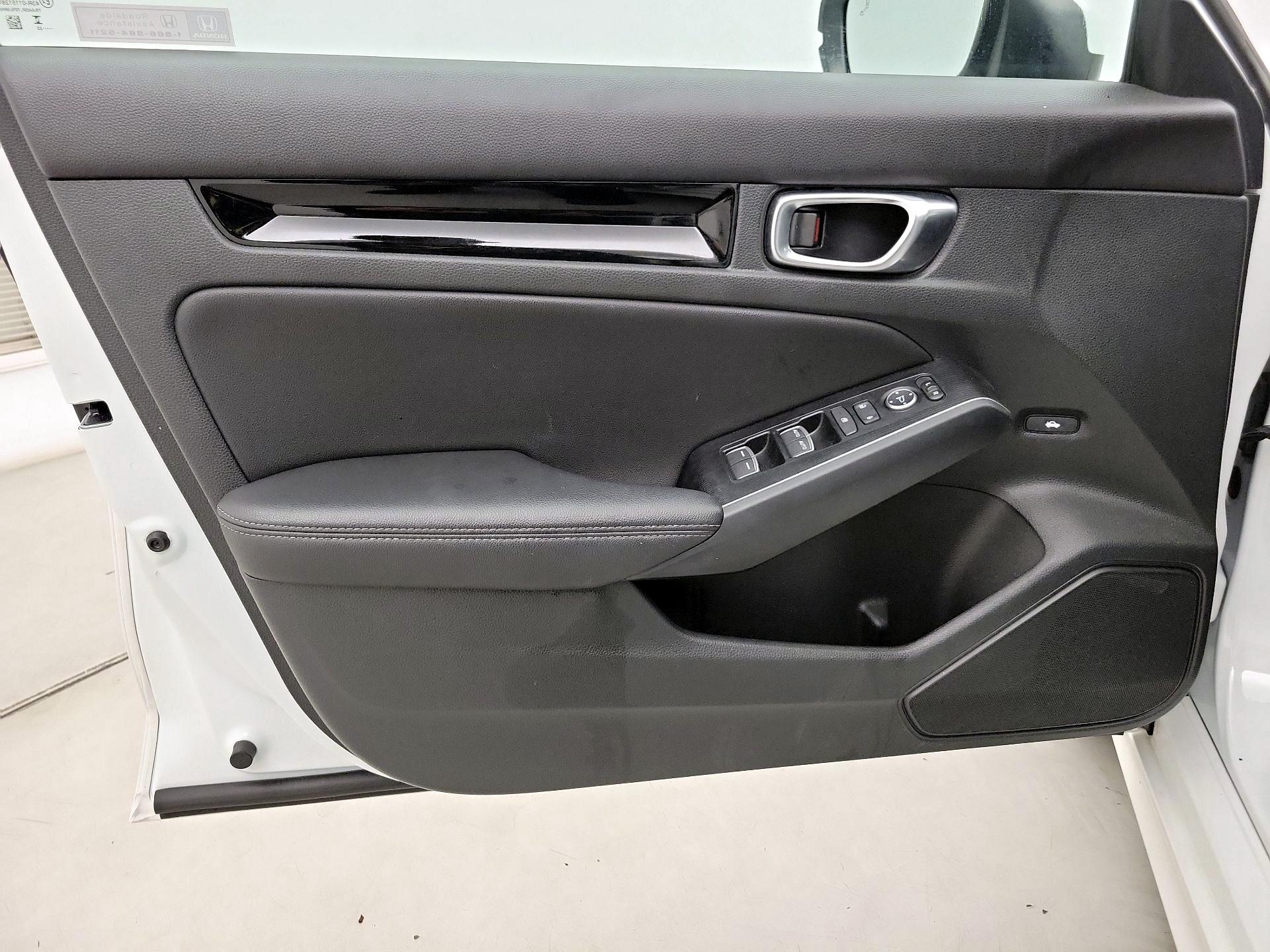 Thumbnail: 2023 Honda Civic - 12