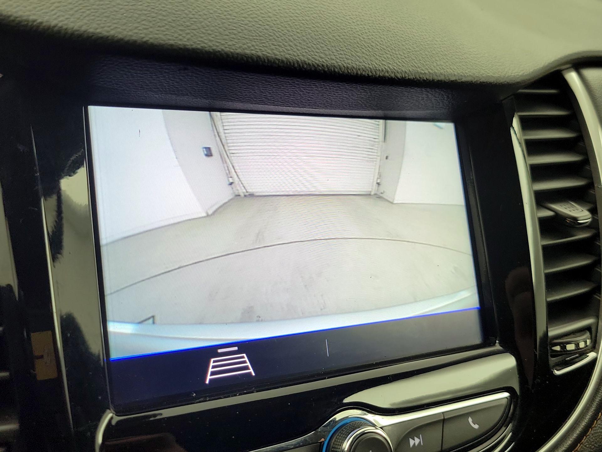 Thumbnail: 2021 Chevrolet Trax - 14