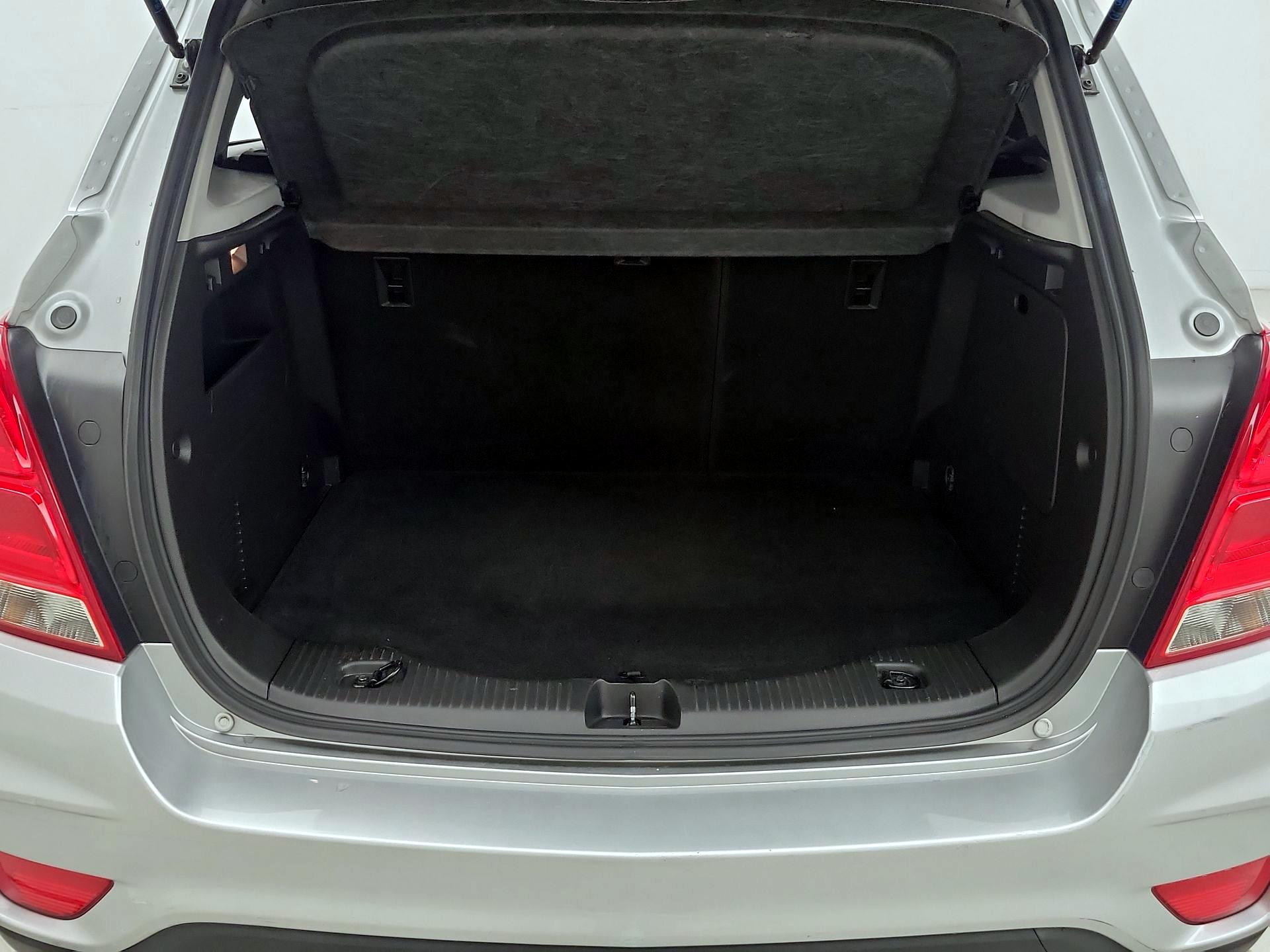 Thumbnail: 2021 Chevrolet Trax - 20