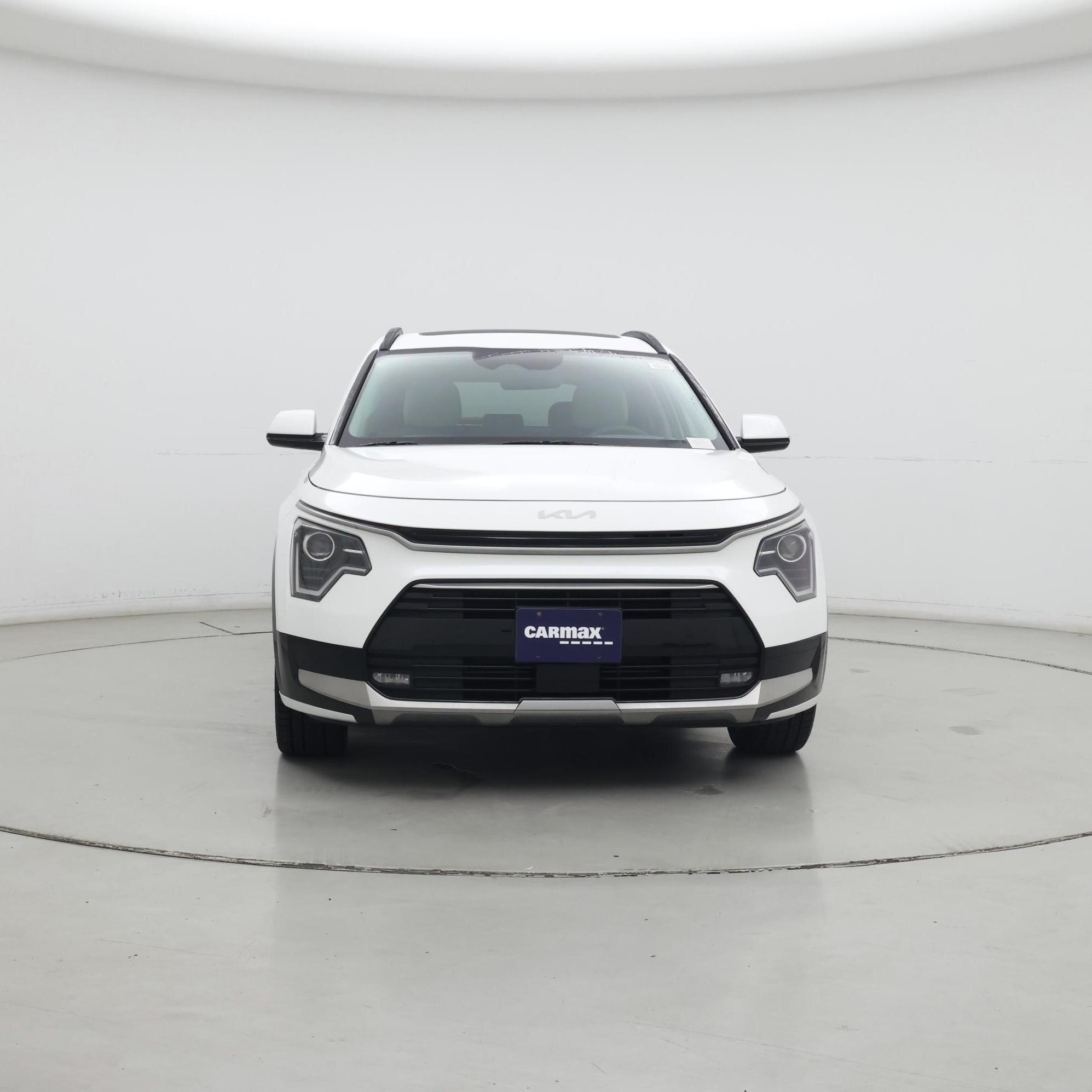 Thumbnail: 2023 Kia Niro - 5