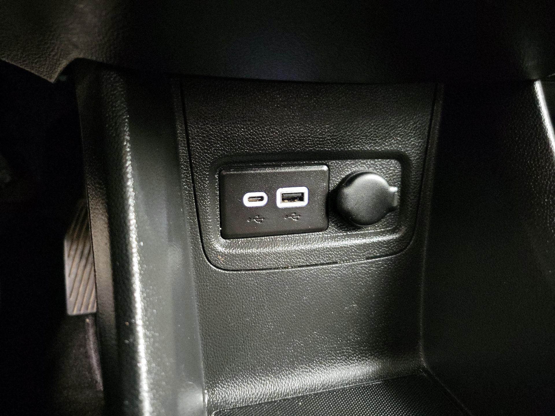Thumbnail: 2021 Chevrolet Spark - 18