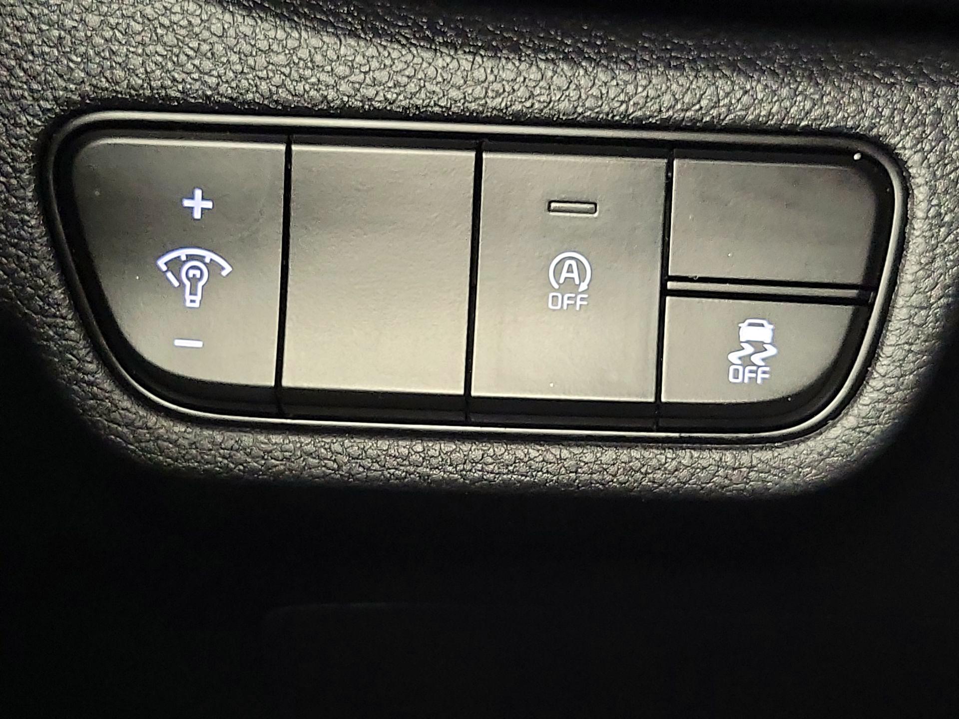 Thumbnail: 2021 Kia Seltos - 13