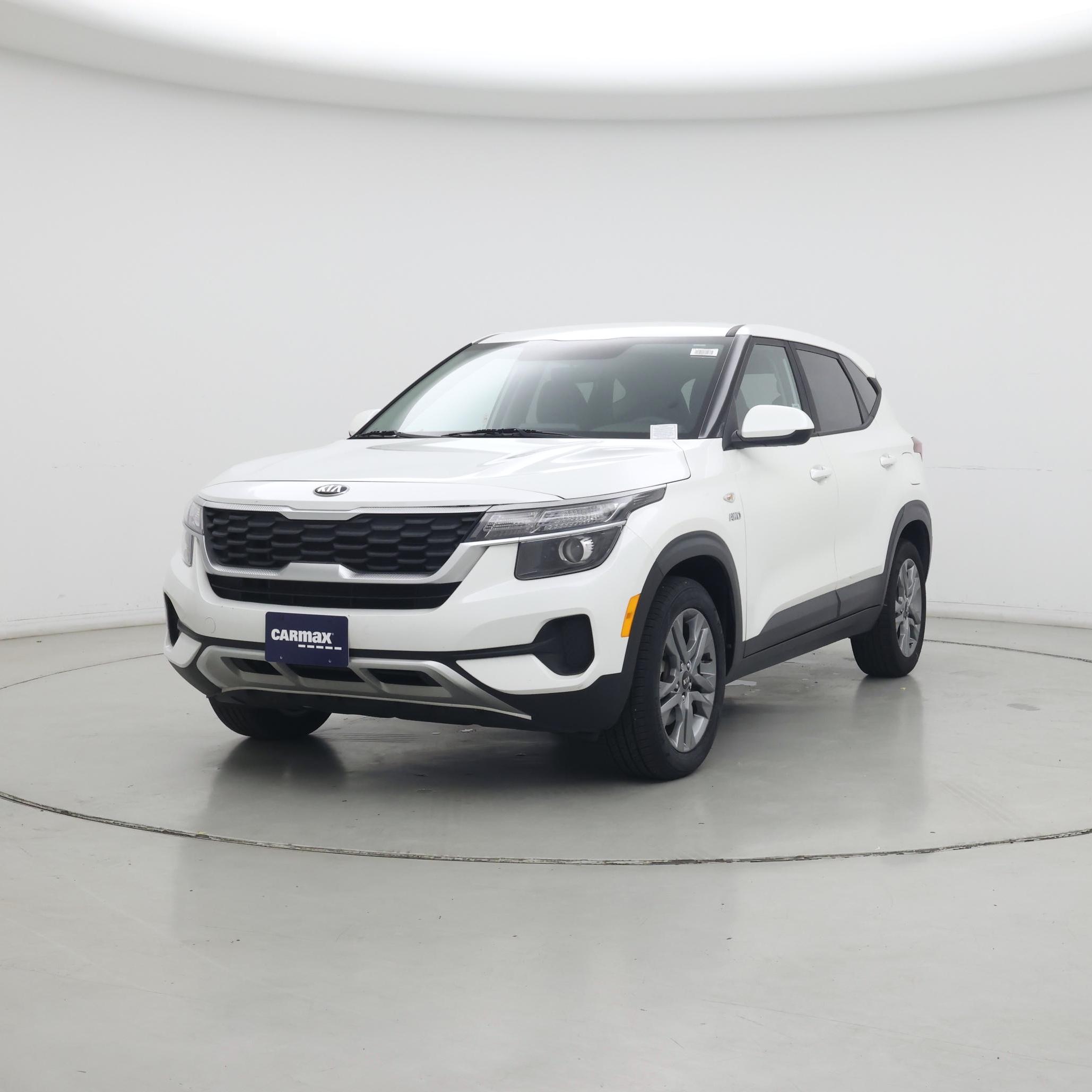 Thumbnail: 2021 Kia Seltos - 4