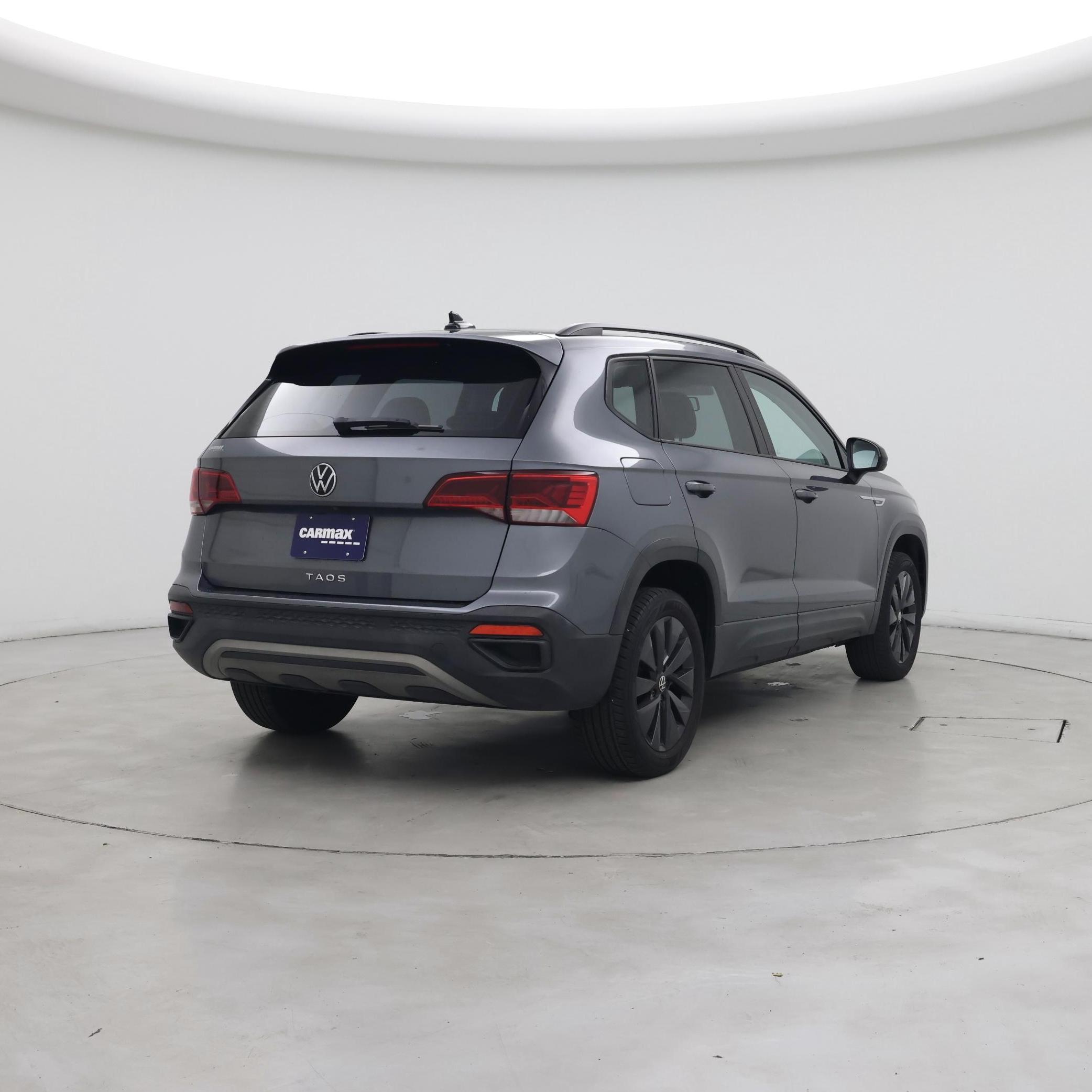 Thumbnail: 2022 Volkswagen Taos - 8