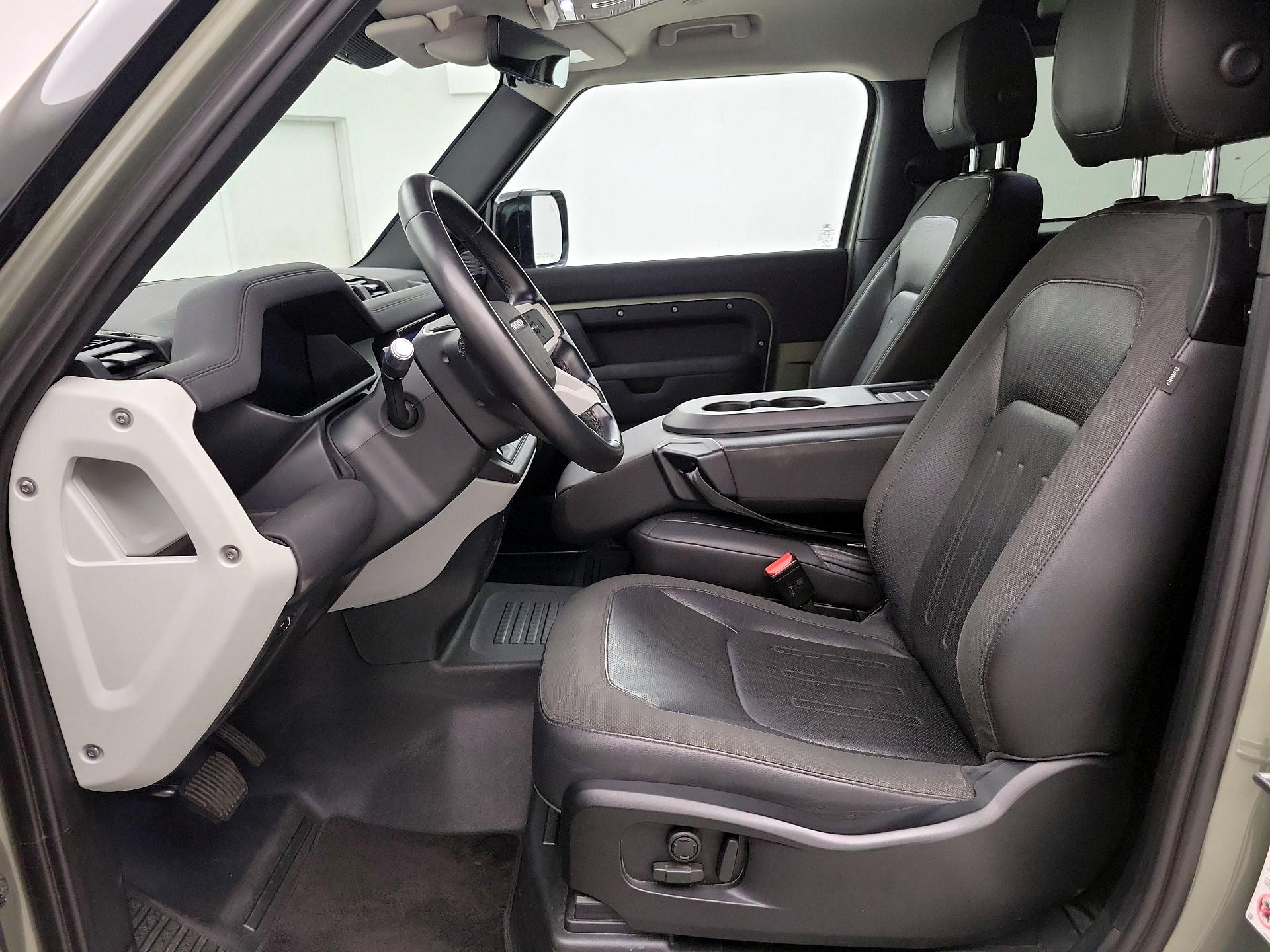 Thumbnail: 2021 Land Rover Defender - 11