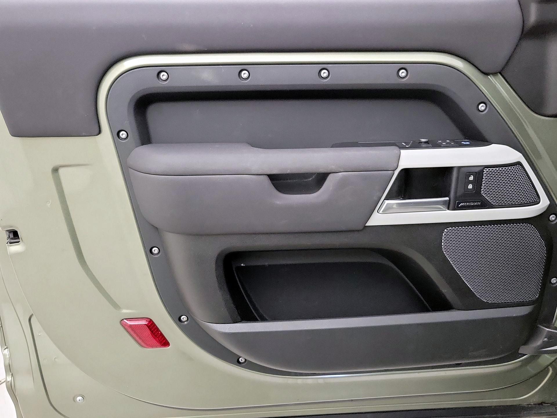 Thumbnail: 2021 Land Rover Defender - 12