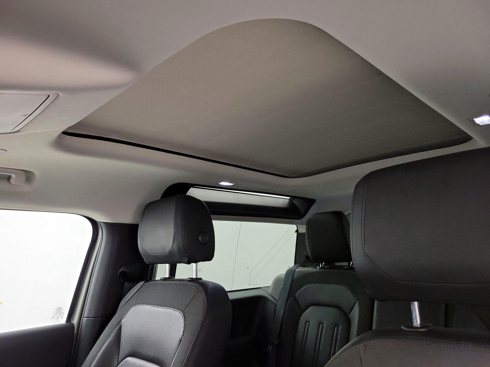 Thumbnail: 2021 Land Rover Defender - 20