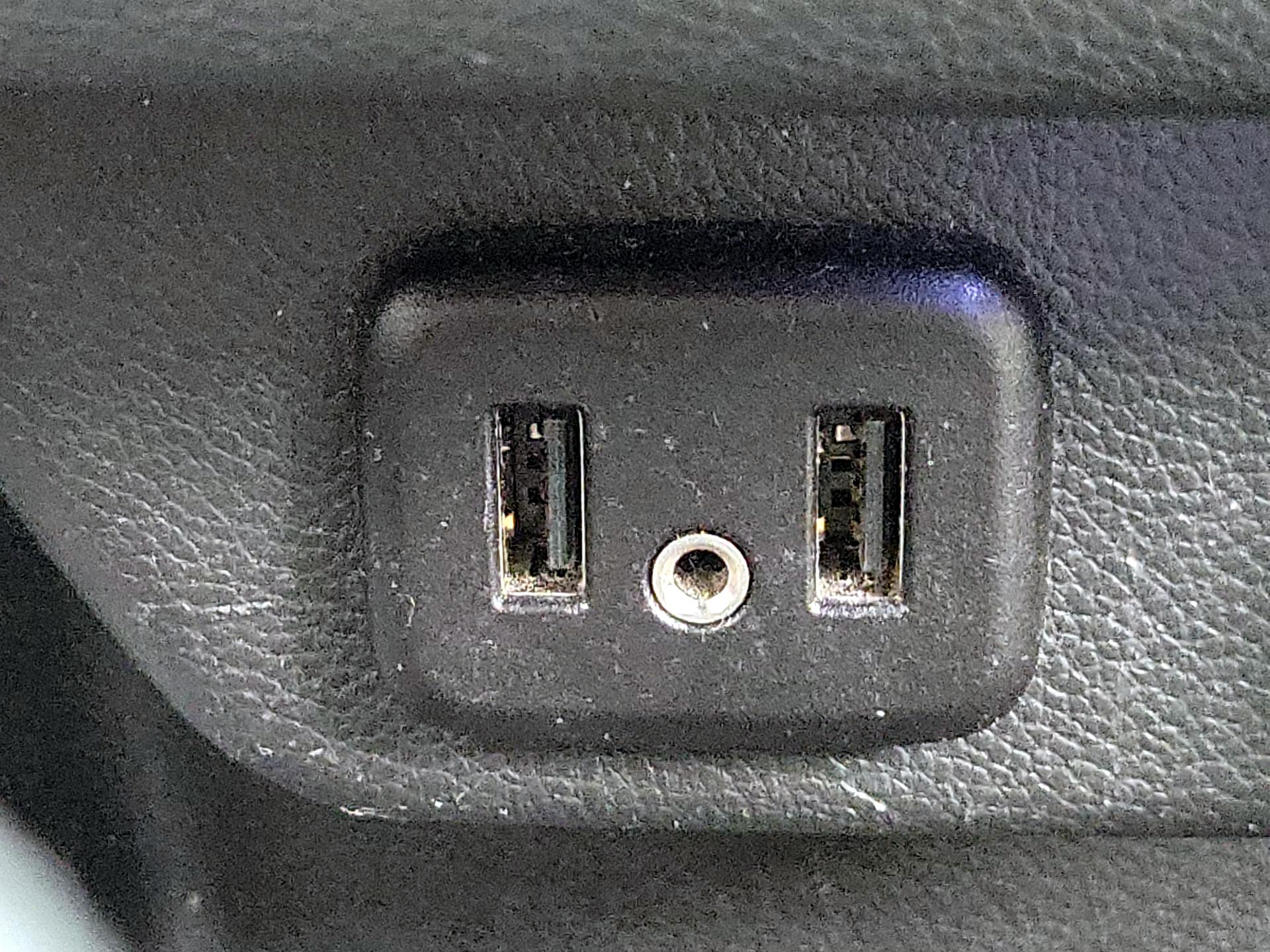 Thumbnail: 2023 Chevrolet Traverse - 18