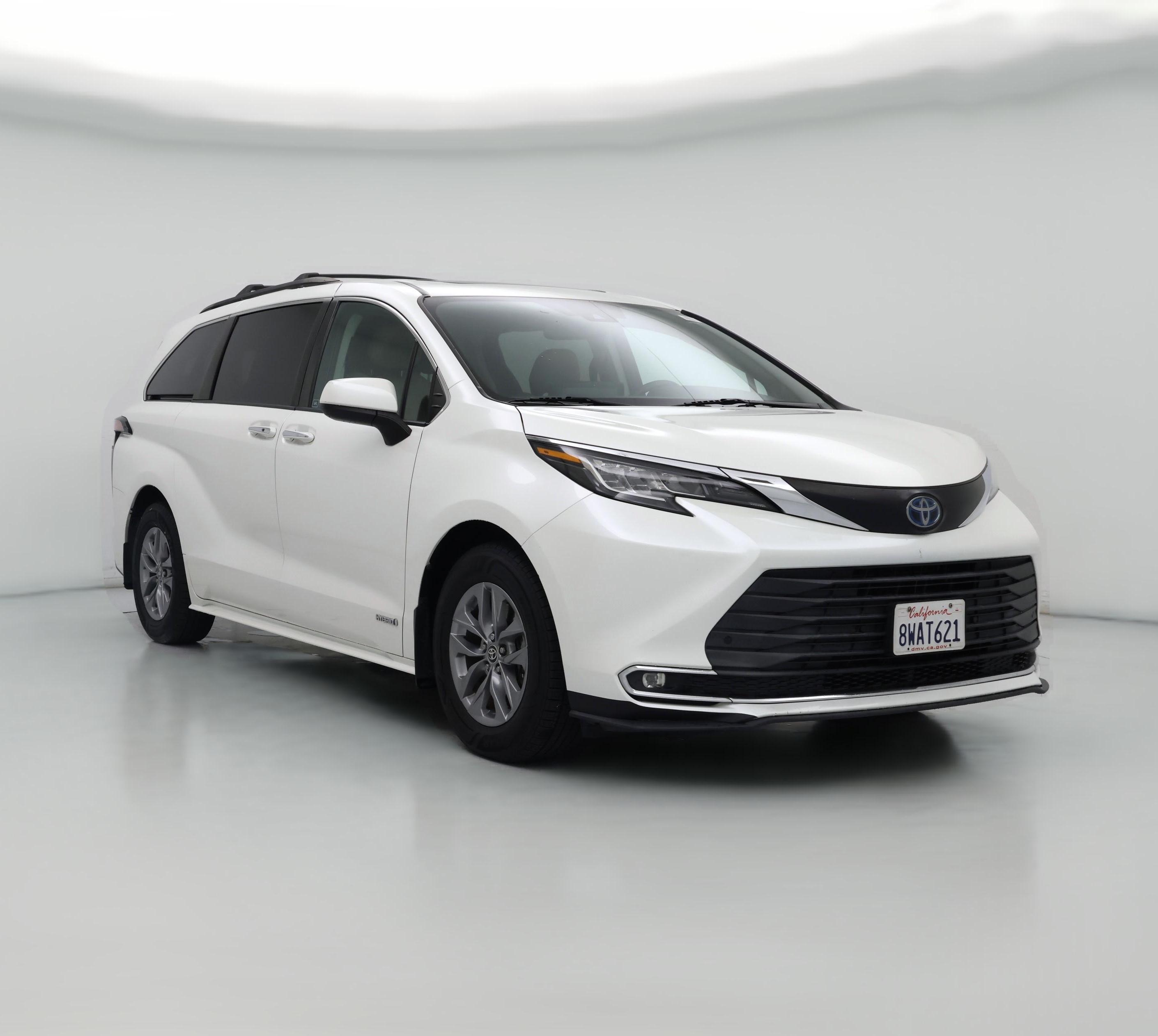 Thumbnail: 2021 Toyota Sienna - 1