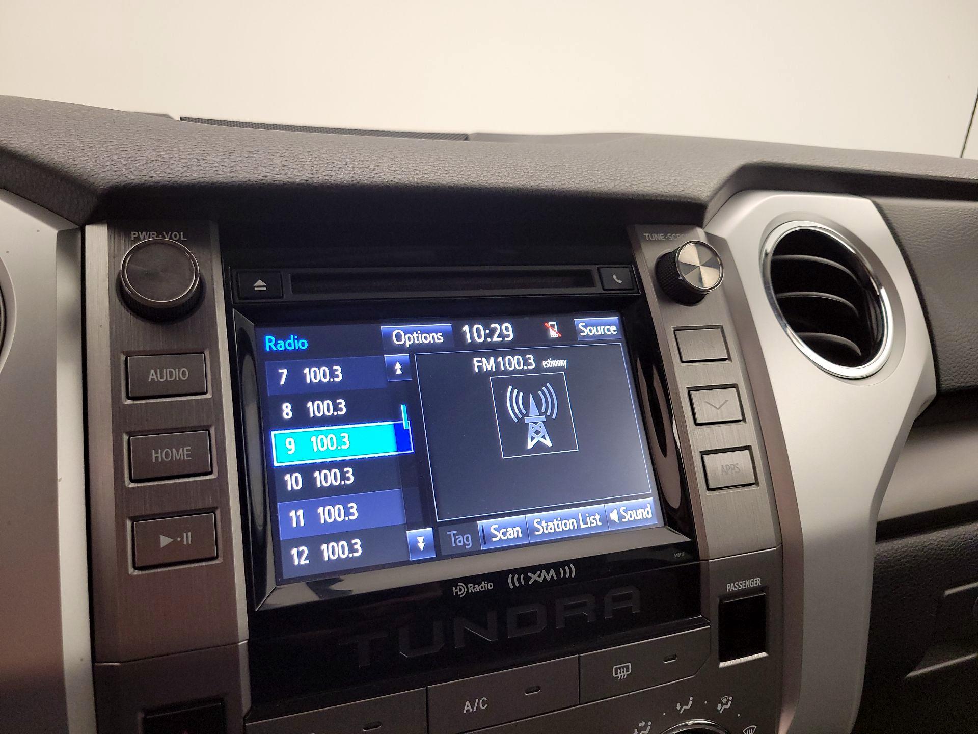 Thumbnail: 2016 Toyota Tundra - 15
