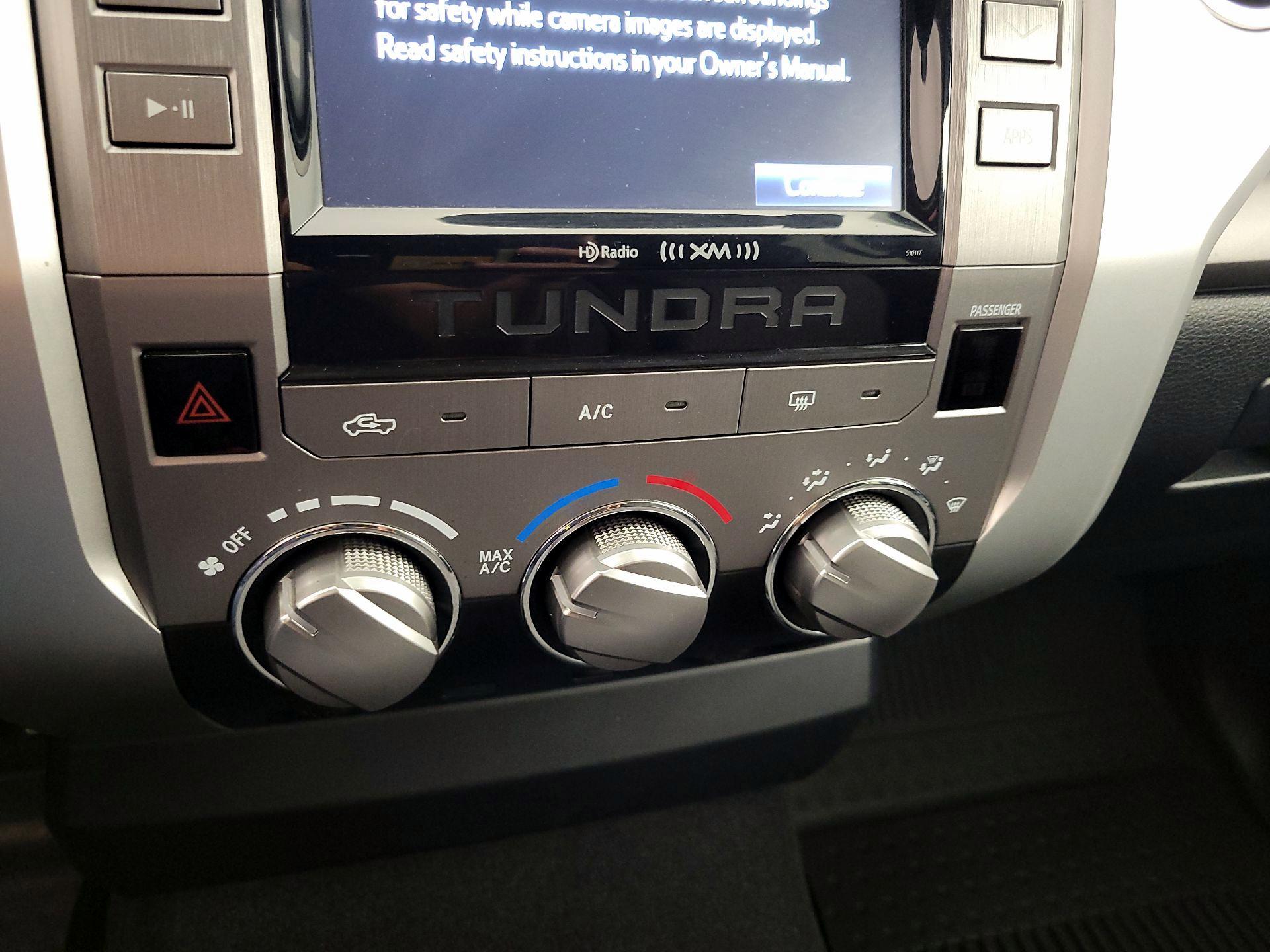 Thumbnail: 2016 Toyota Tundra - 16