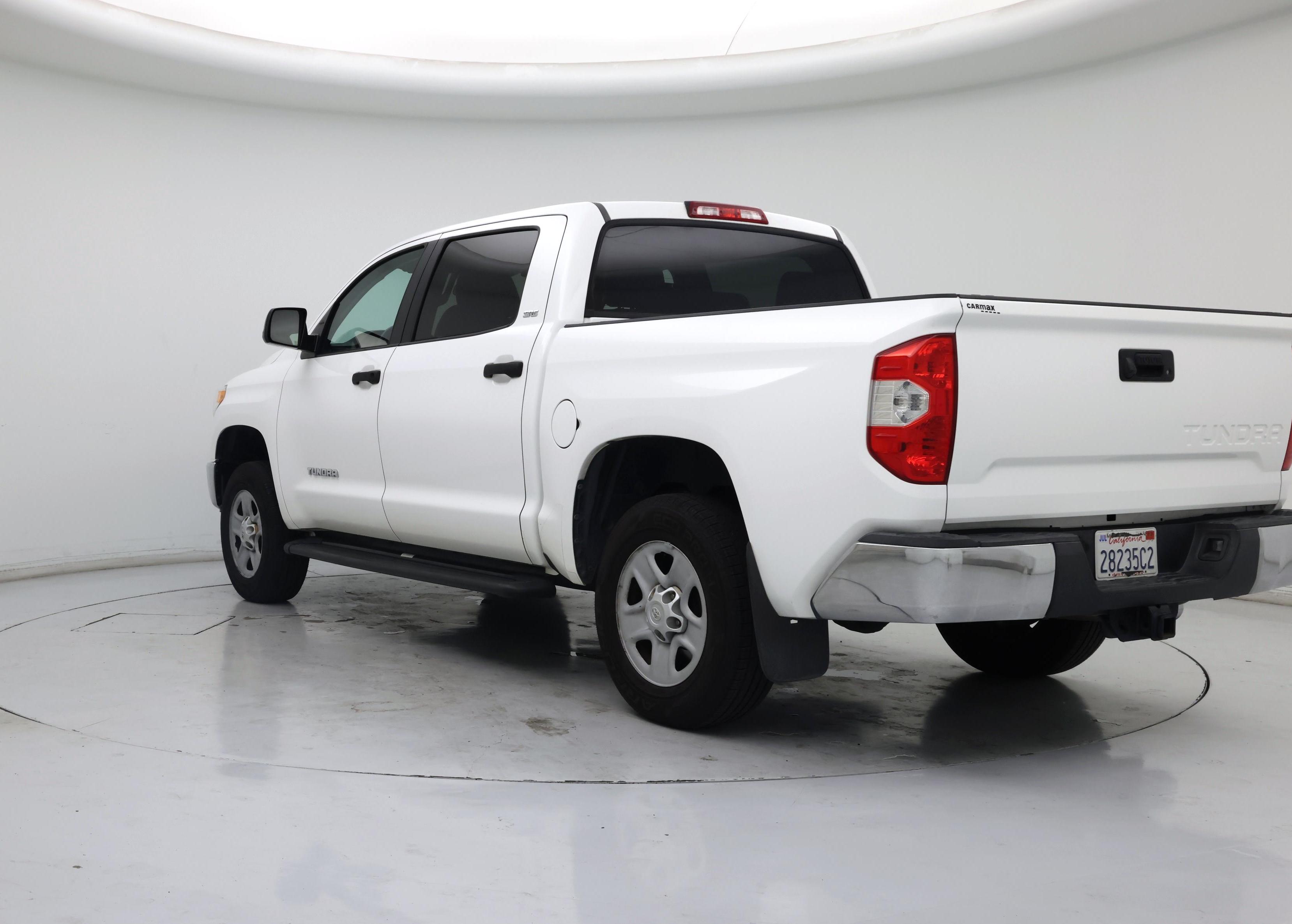 Thumbnail: 2016 Toyota Tundra - 2