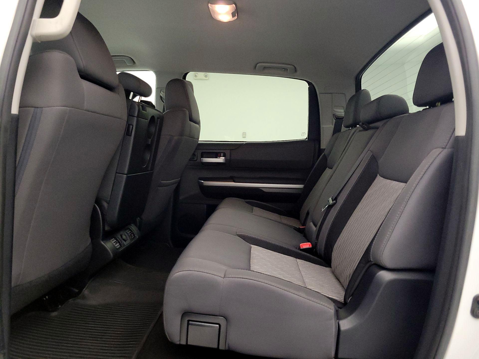 Thumbnail: 2016 Toyota Tundra - 19