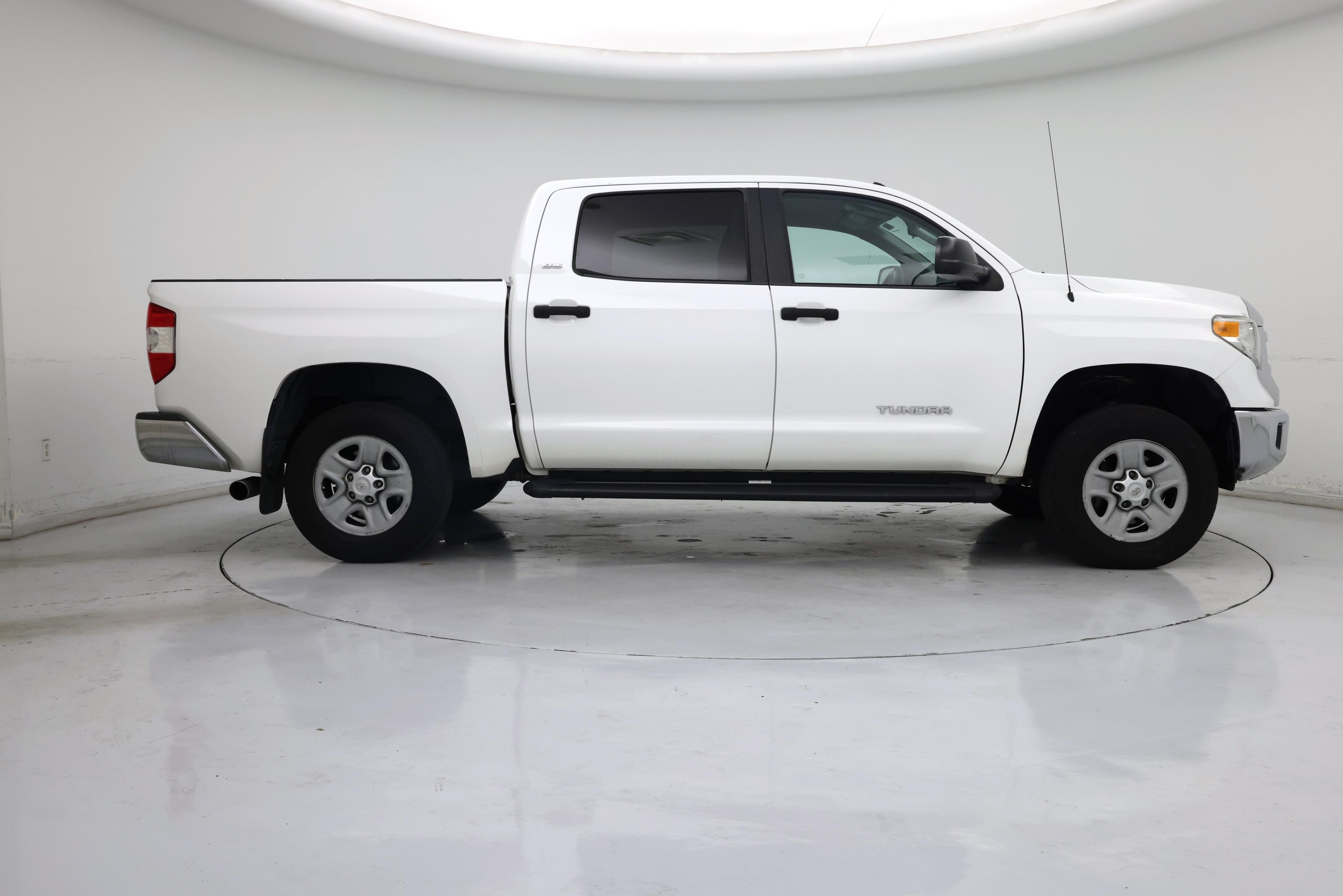 Thumbnail: 2016 Toyota Tundra - 7
