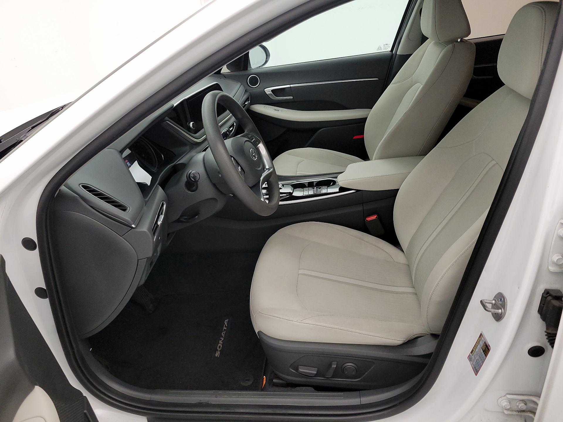 Thumbnail: 2023 Hyundai Sonata - 11