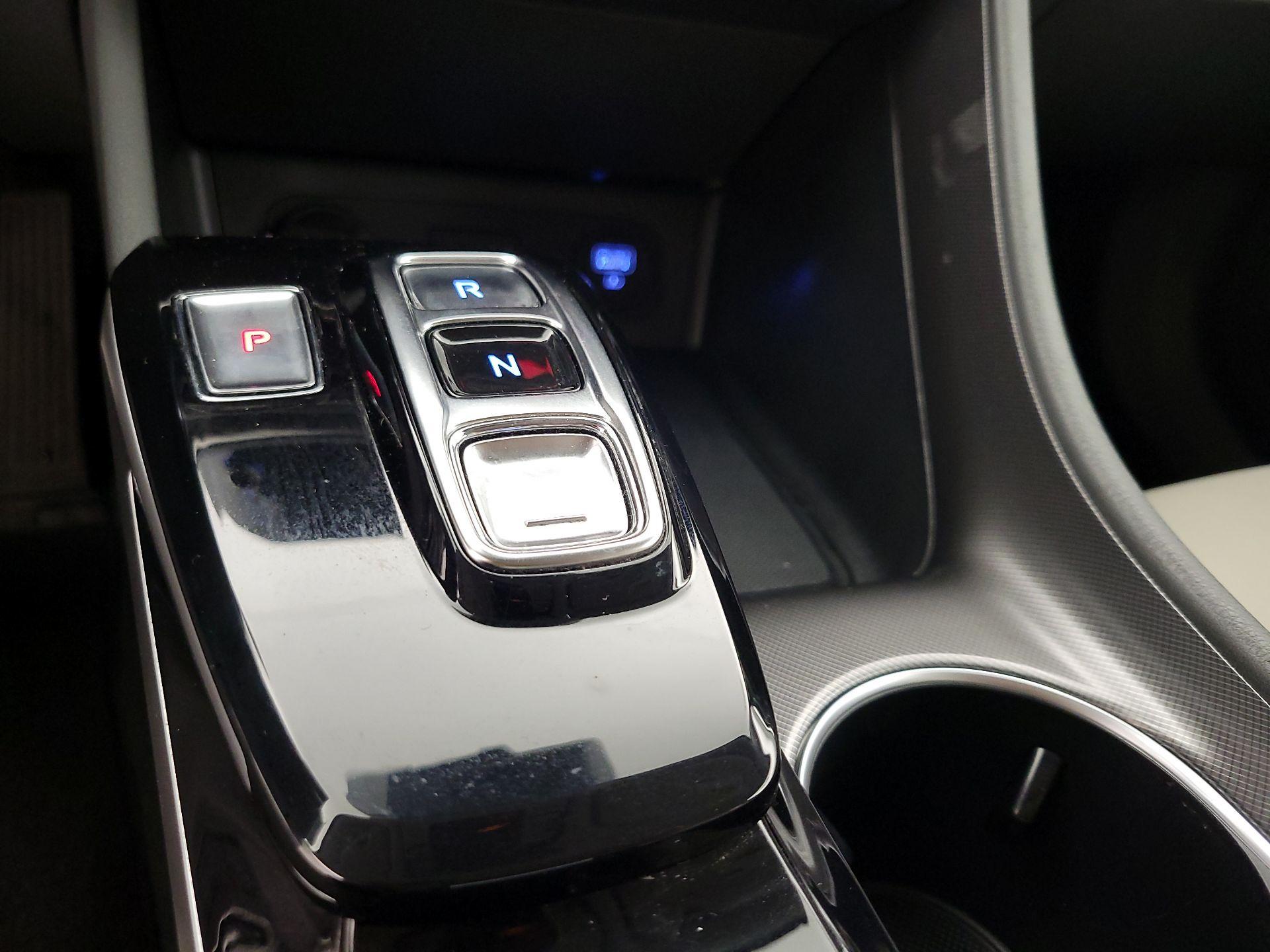 Thumbnail: 2023 Hyundai Sonata - 18