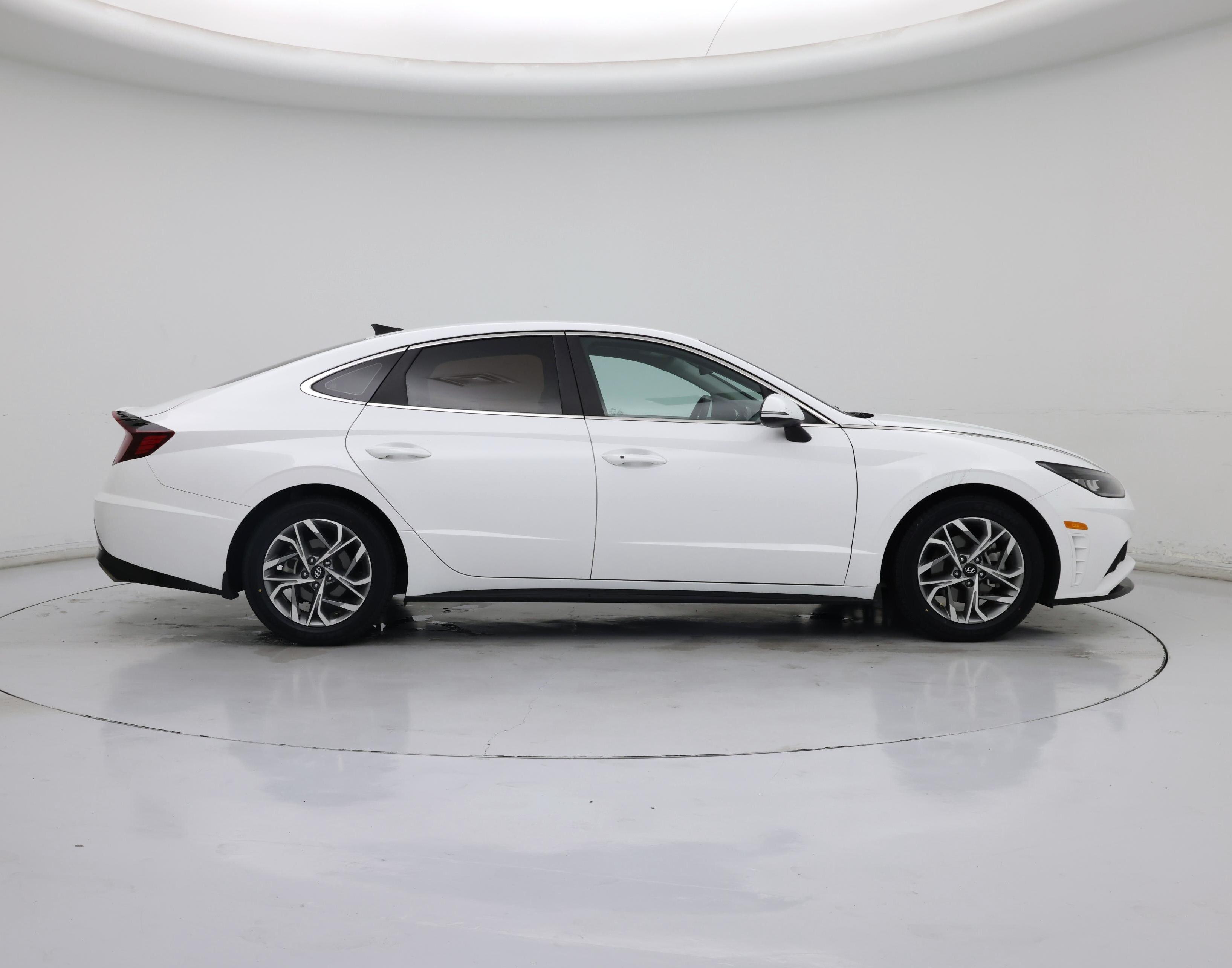 Thumbnail: 2023 Hyundai Sonata - 7