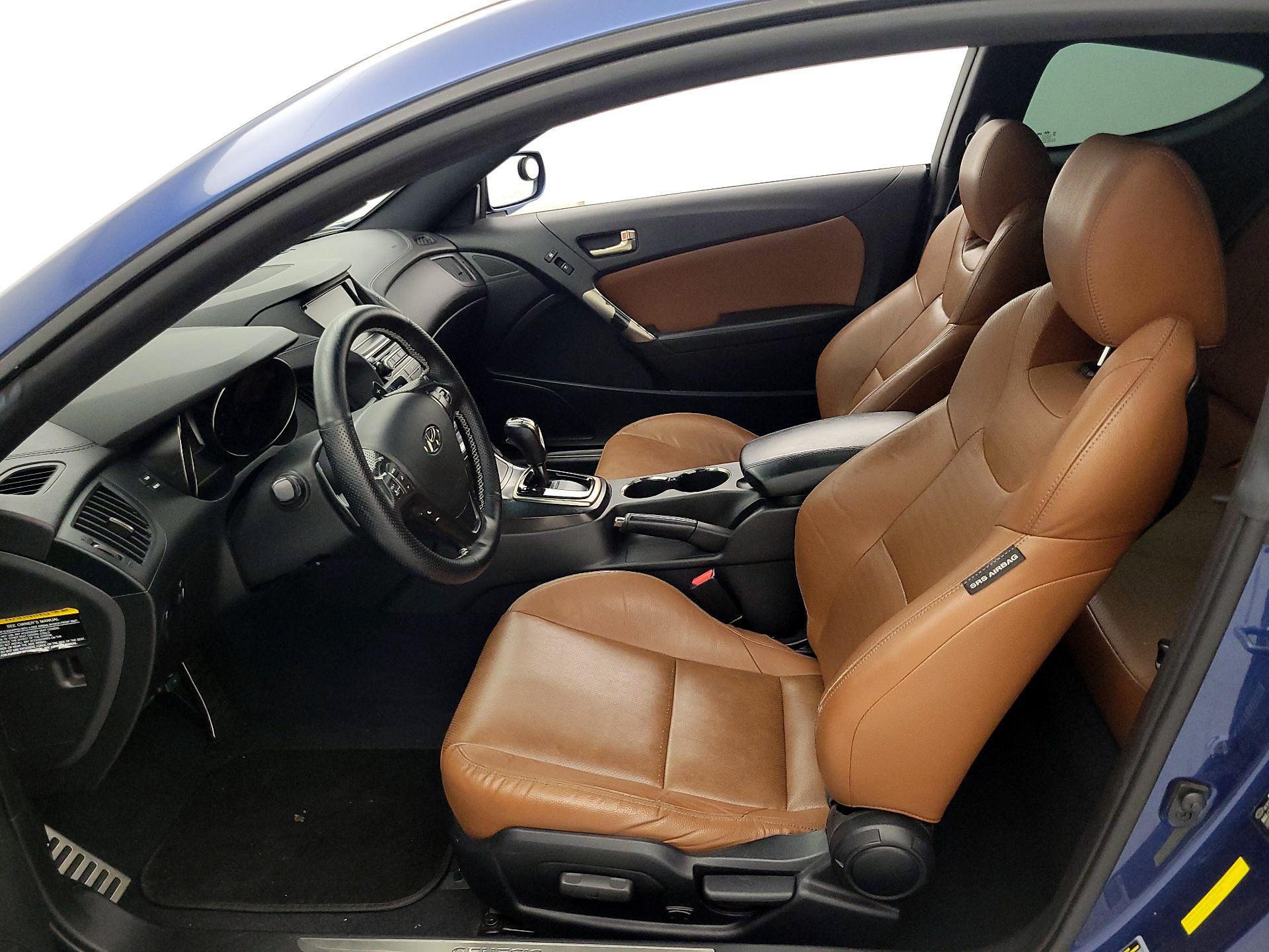 Thumbnail: 2015 Hyundai Genesis - 11