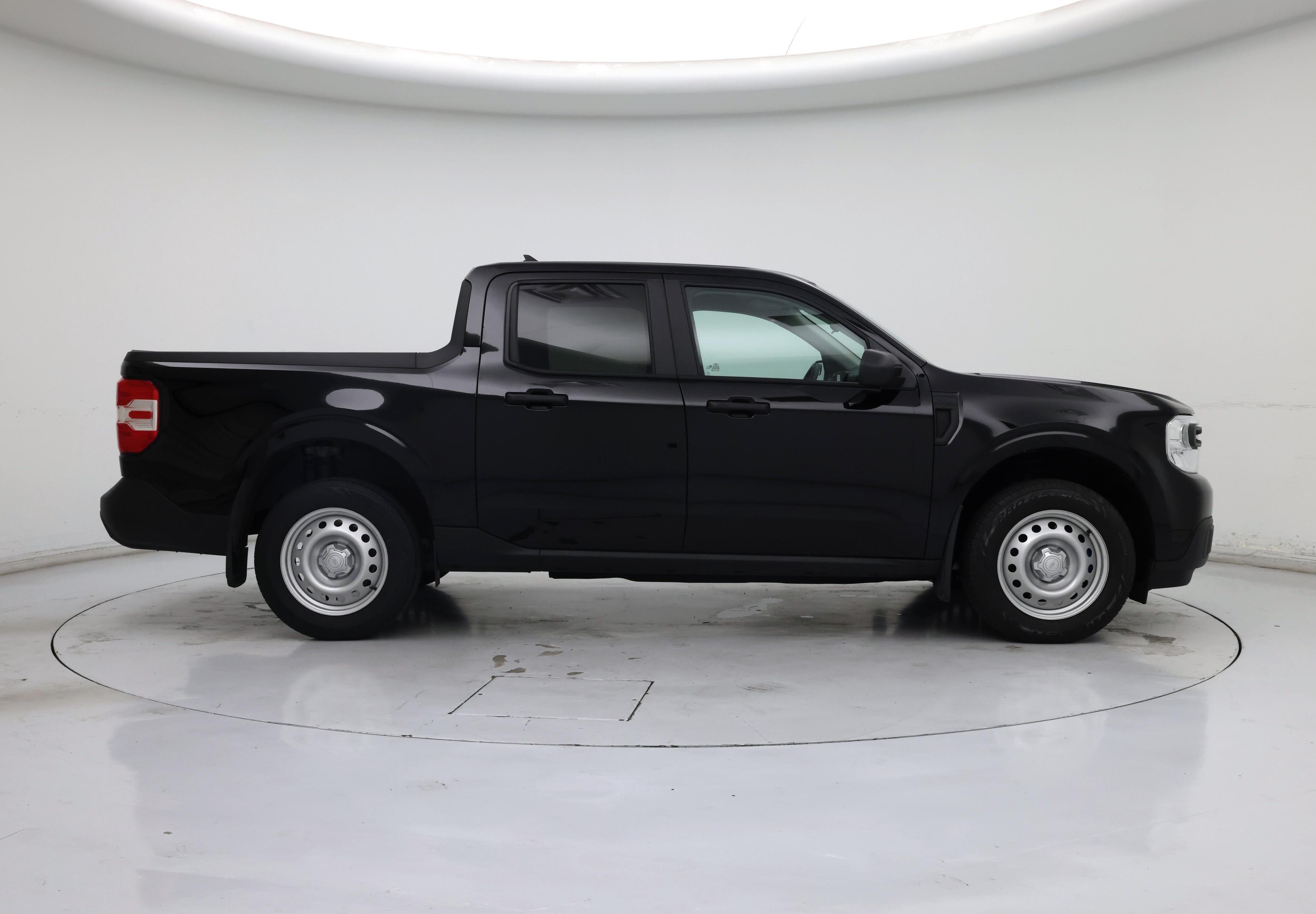 Thumbnail: 2022 Ford Maverick - 7