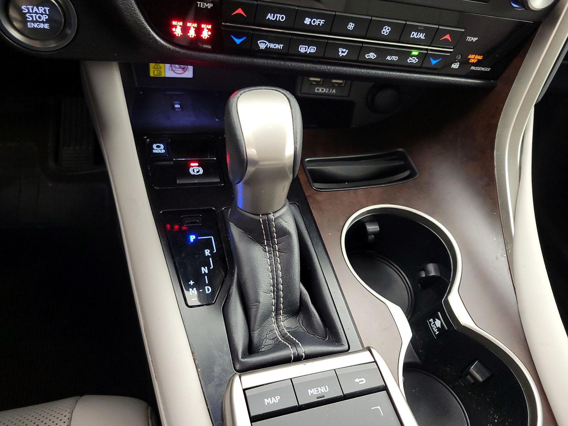 Thumbnail: 2021 Lexus RX - 18