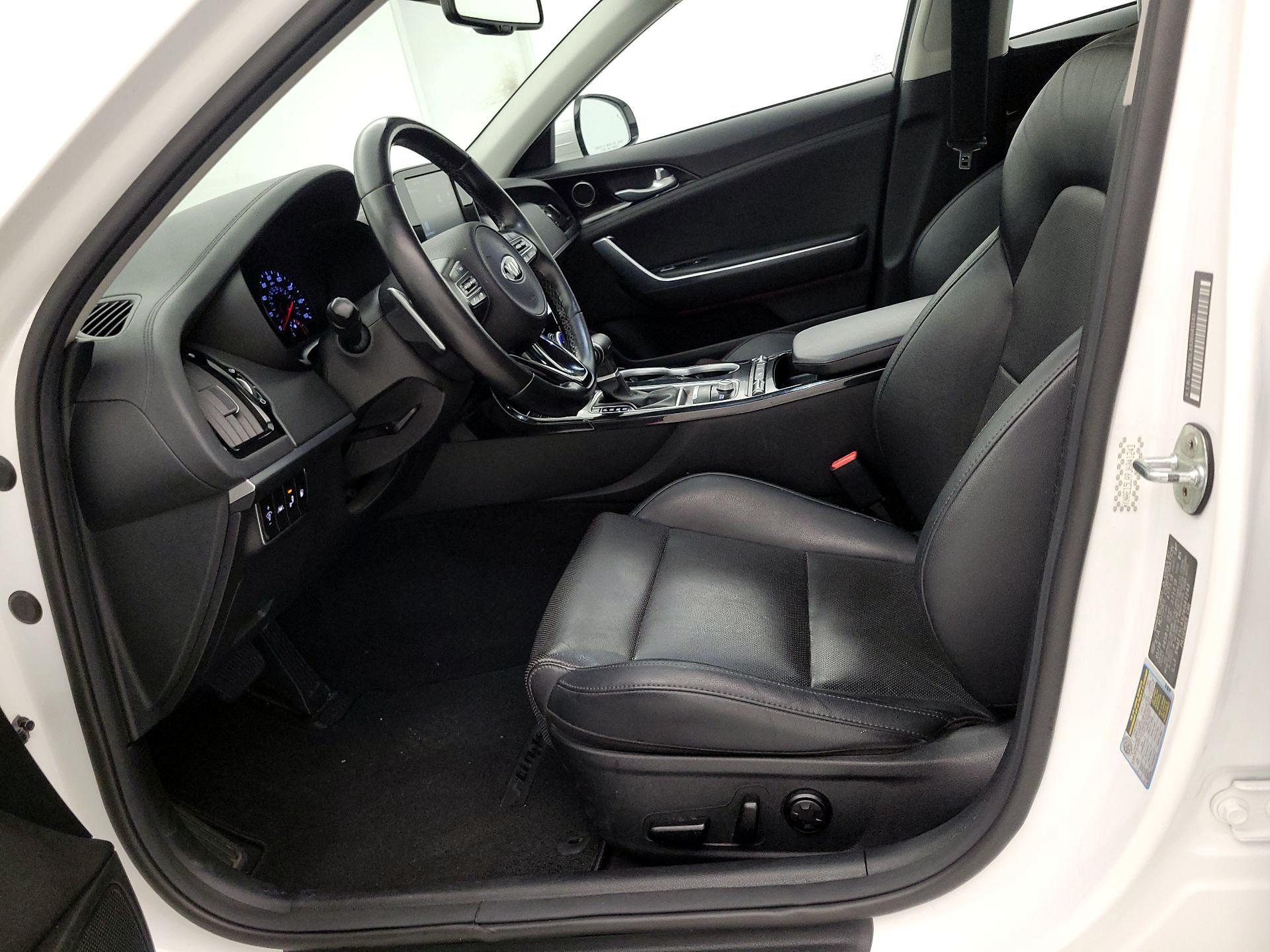 Thumbnail: 2018 Kia Stinger - 11