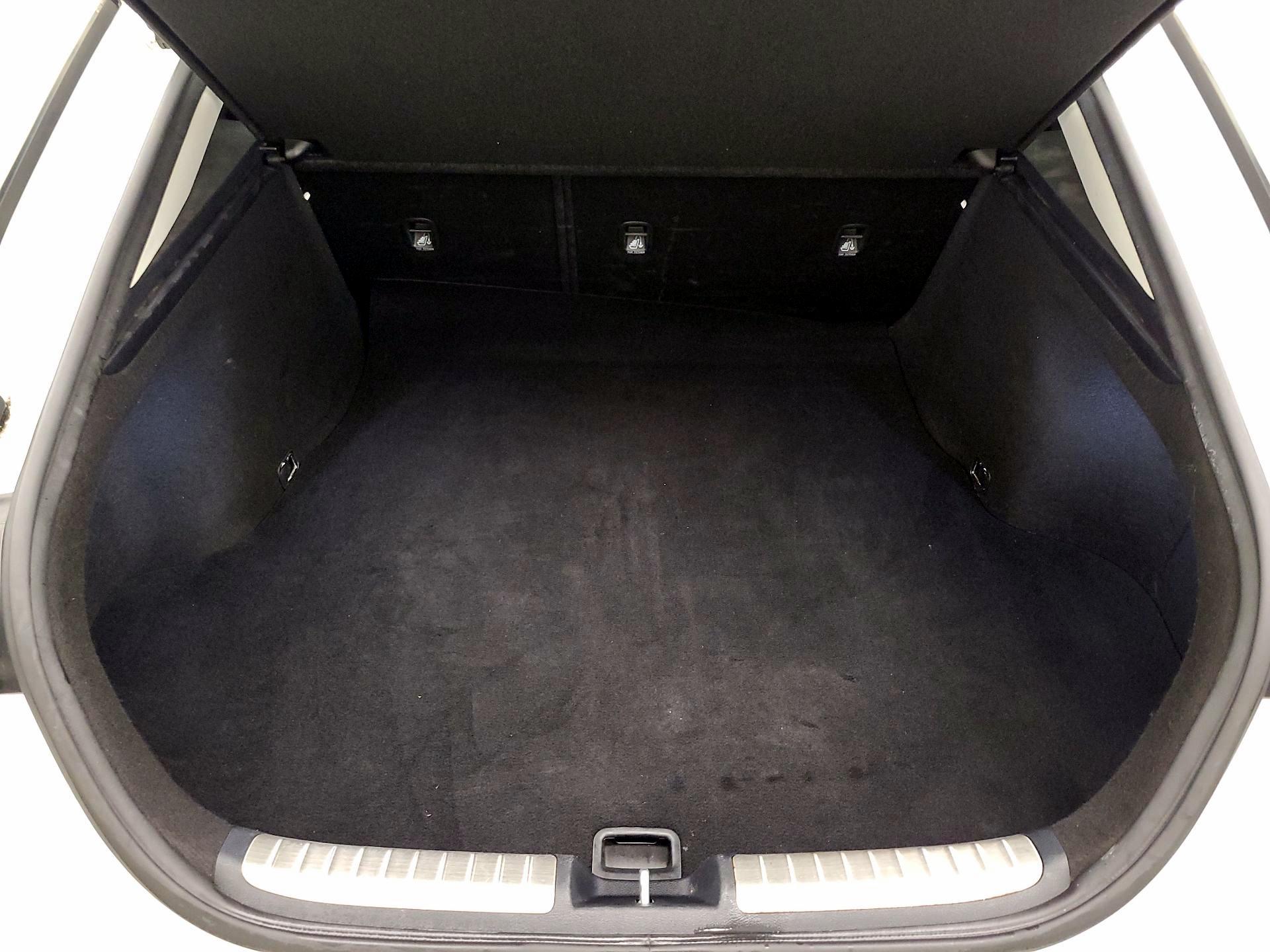 Thumbnail: 2018 Kia Stinger - 20