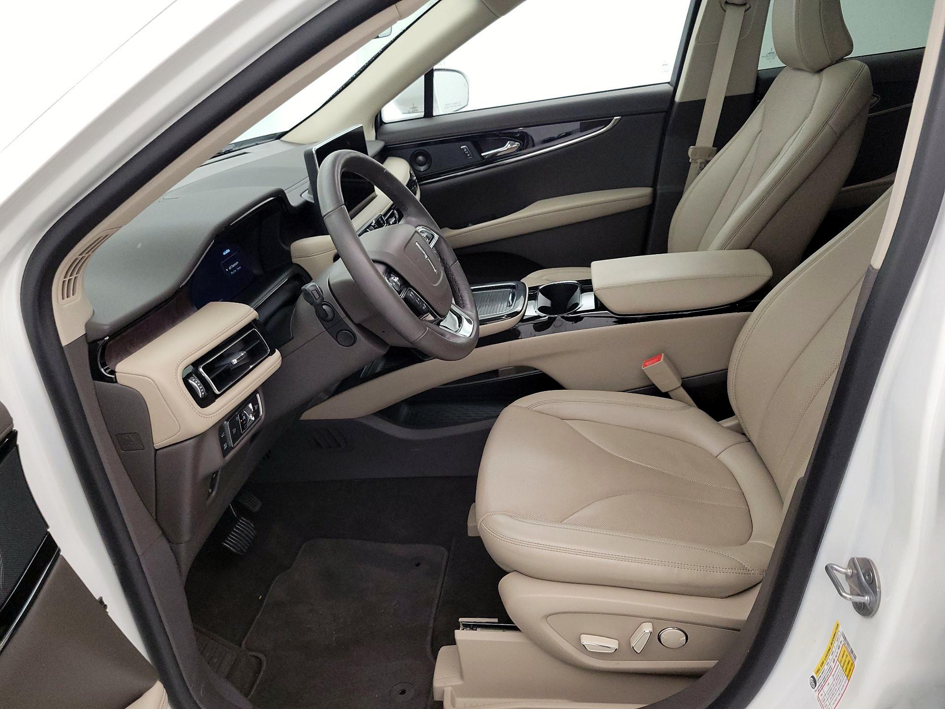 Thumbnail: 2022 Lincoln Nautilus - 11