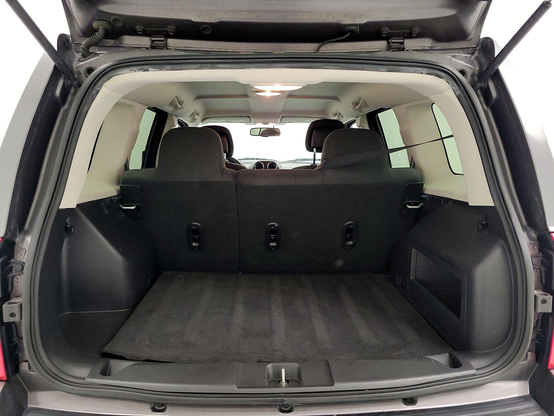 Thumbnail: 2016 Jeep Patriot - 18